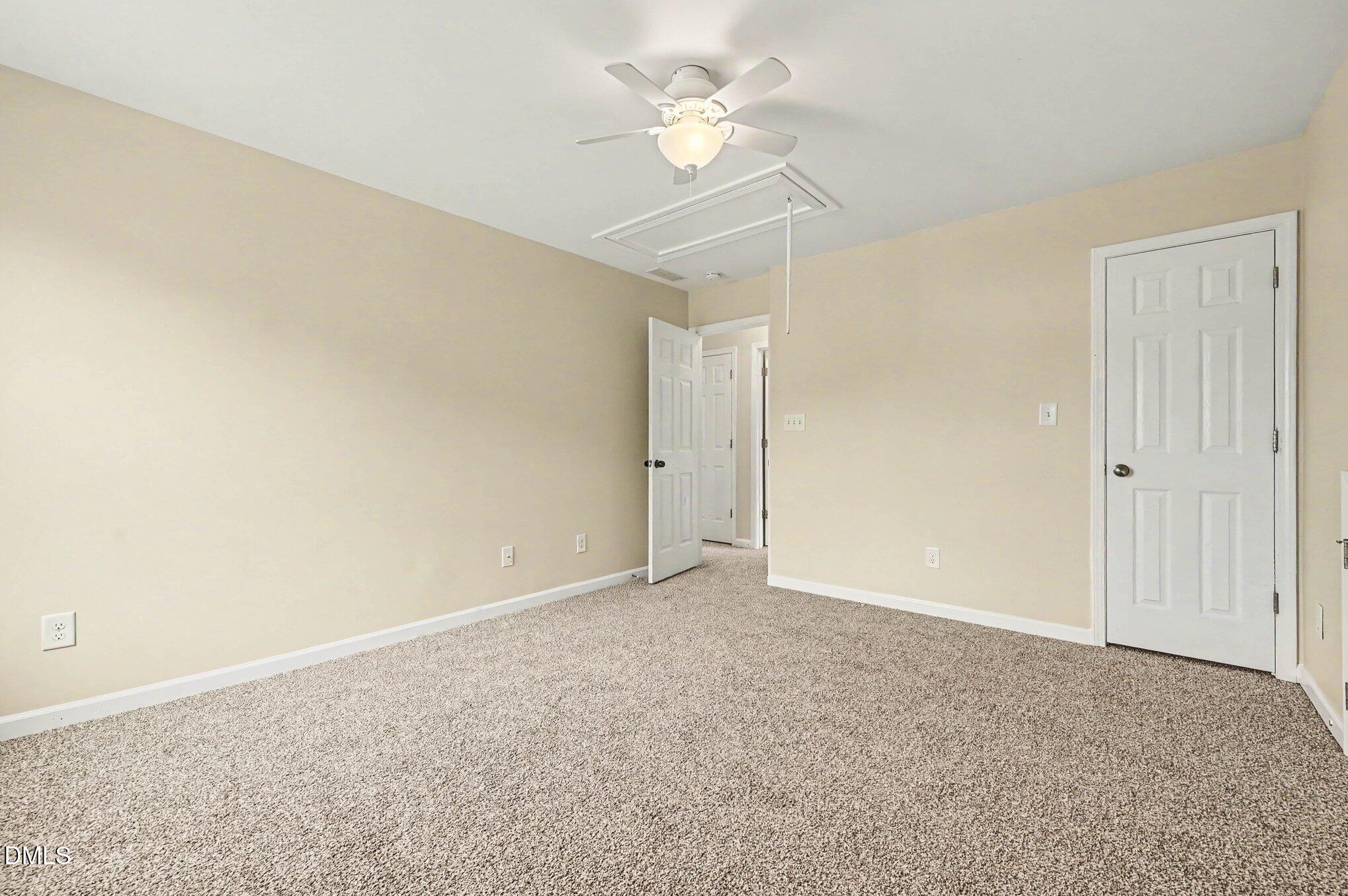 14 Brightfield Lane Property Photo 30