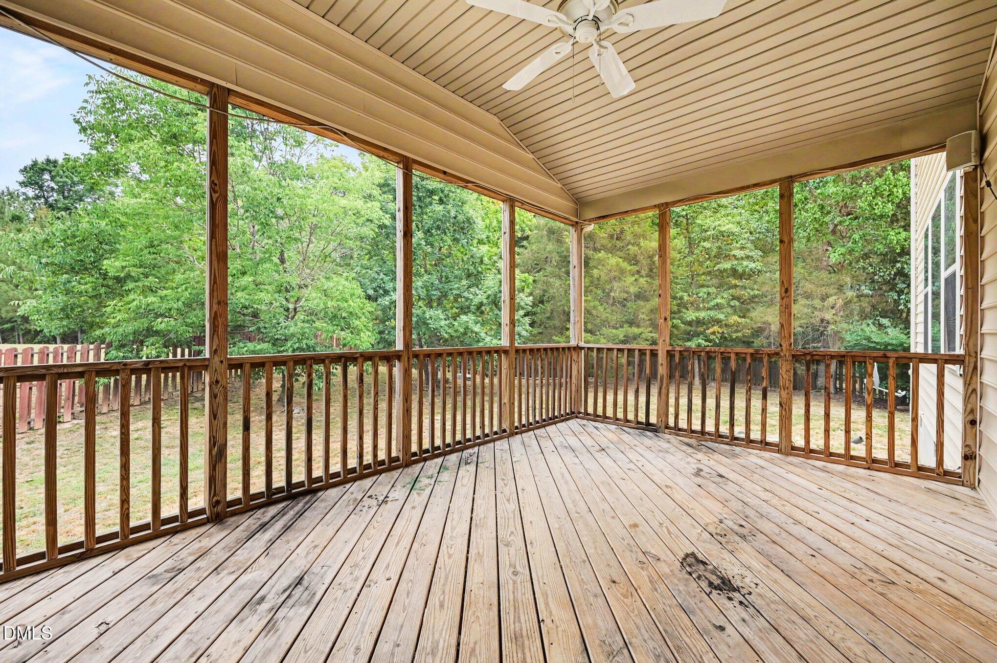 14 Brightfield Lane Property Photo 37