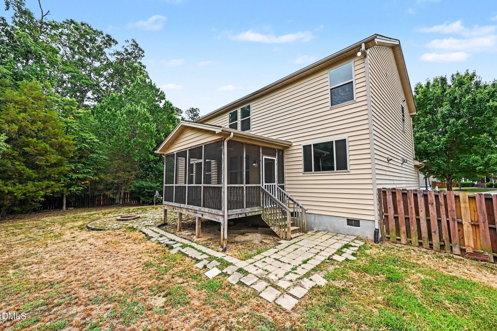 14 Brightfield Lane Property Photo 38