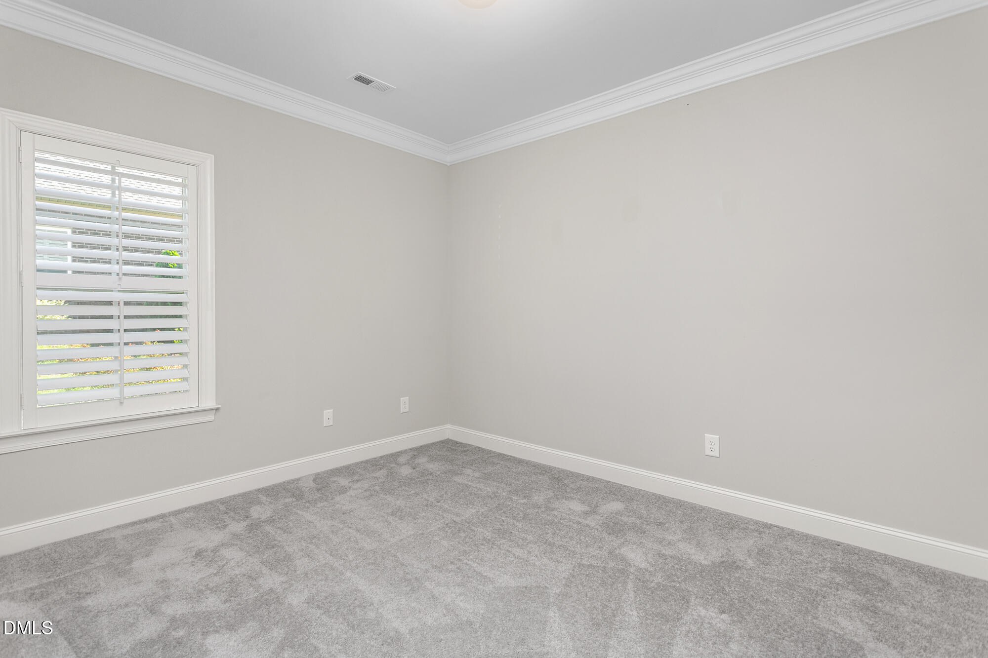 138 Dunvegan Lane Property Photo 28