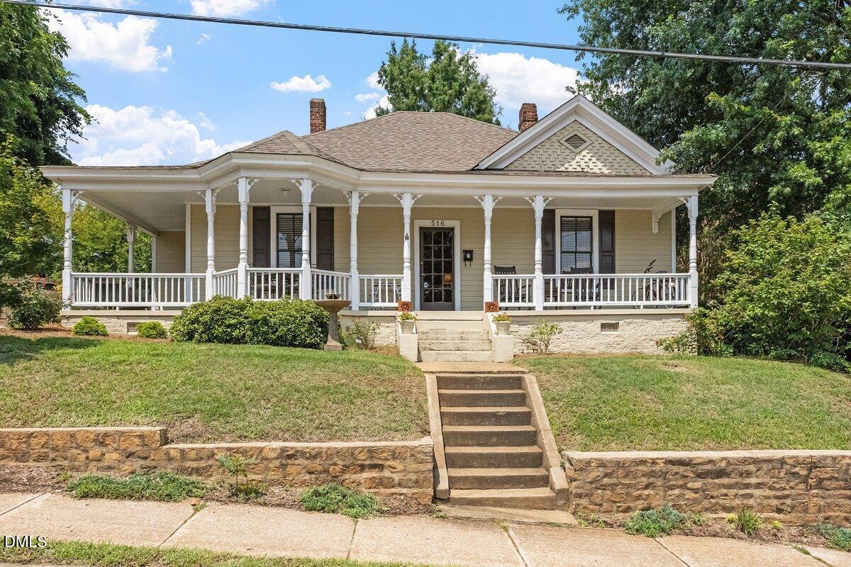 516 W Peace Street Property Photo 1
