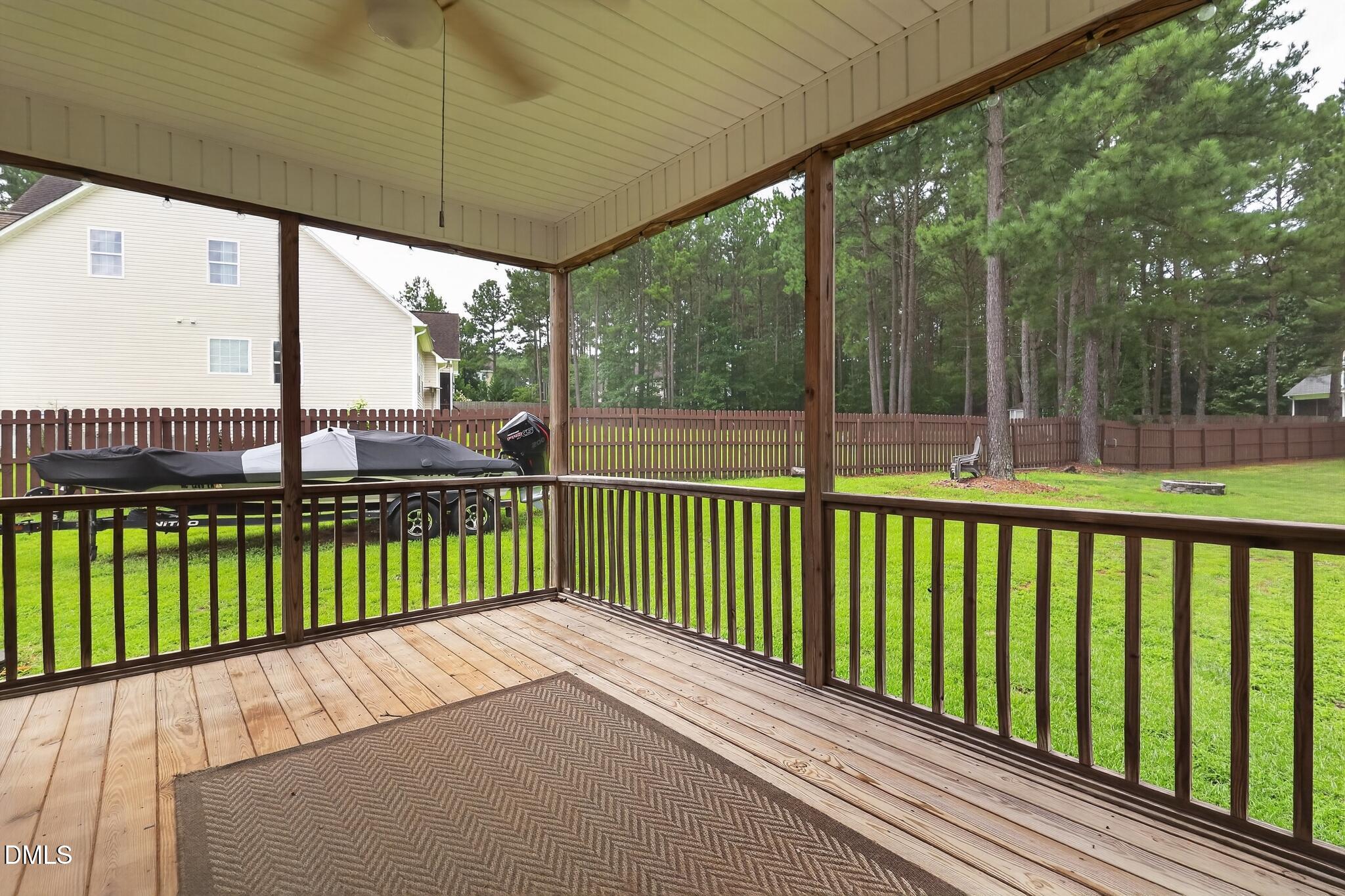 626 Bridgeport Circle Property Photo 33