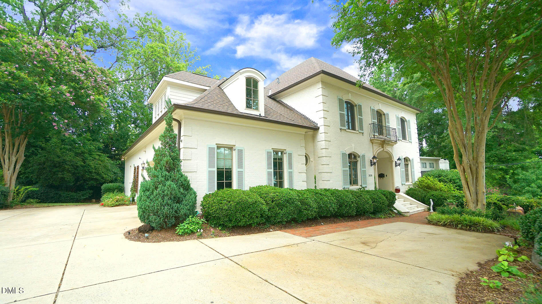 2638 Churchill Road Property Photo 4