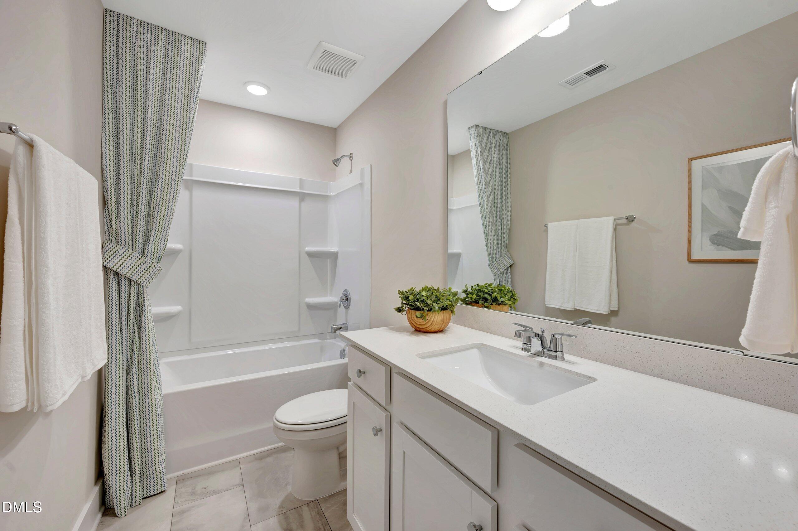116 Silver Pine Drive 58 Property Photo 16