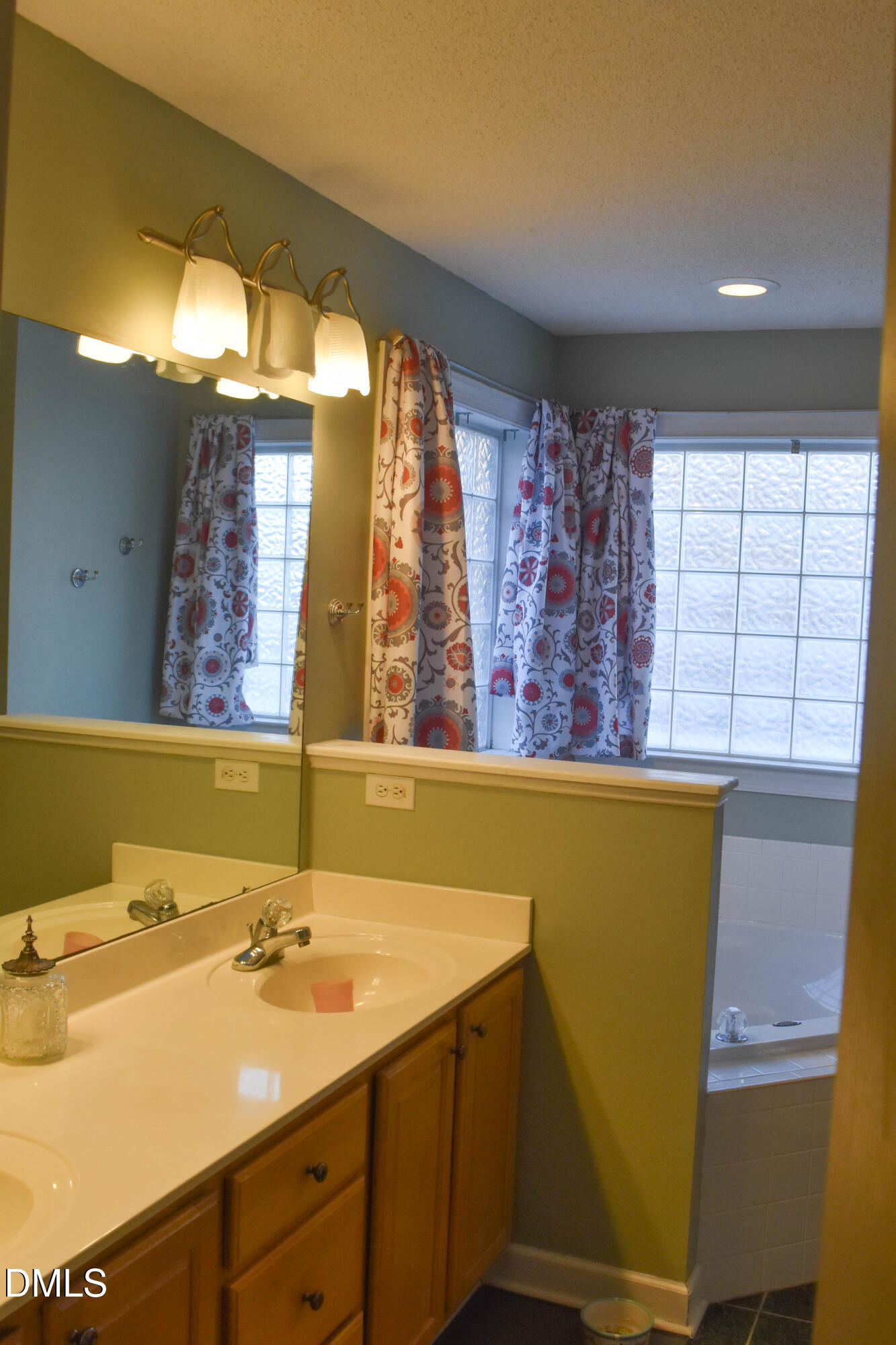 5908 Deep Spring Circle Property Photo 25