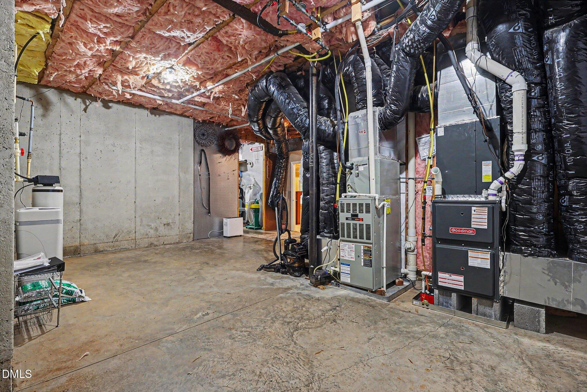 6121 Carlyle Drive Property Photo 40