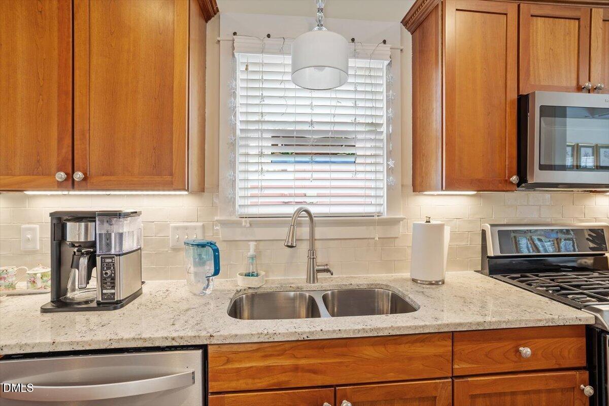 441 Magdala Place Property Photo 13