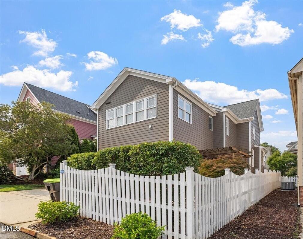 441 Magdala Place Property Photo 30