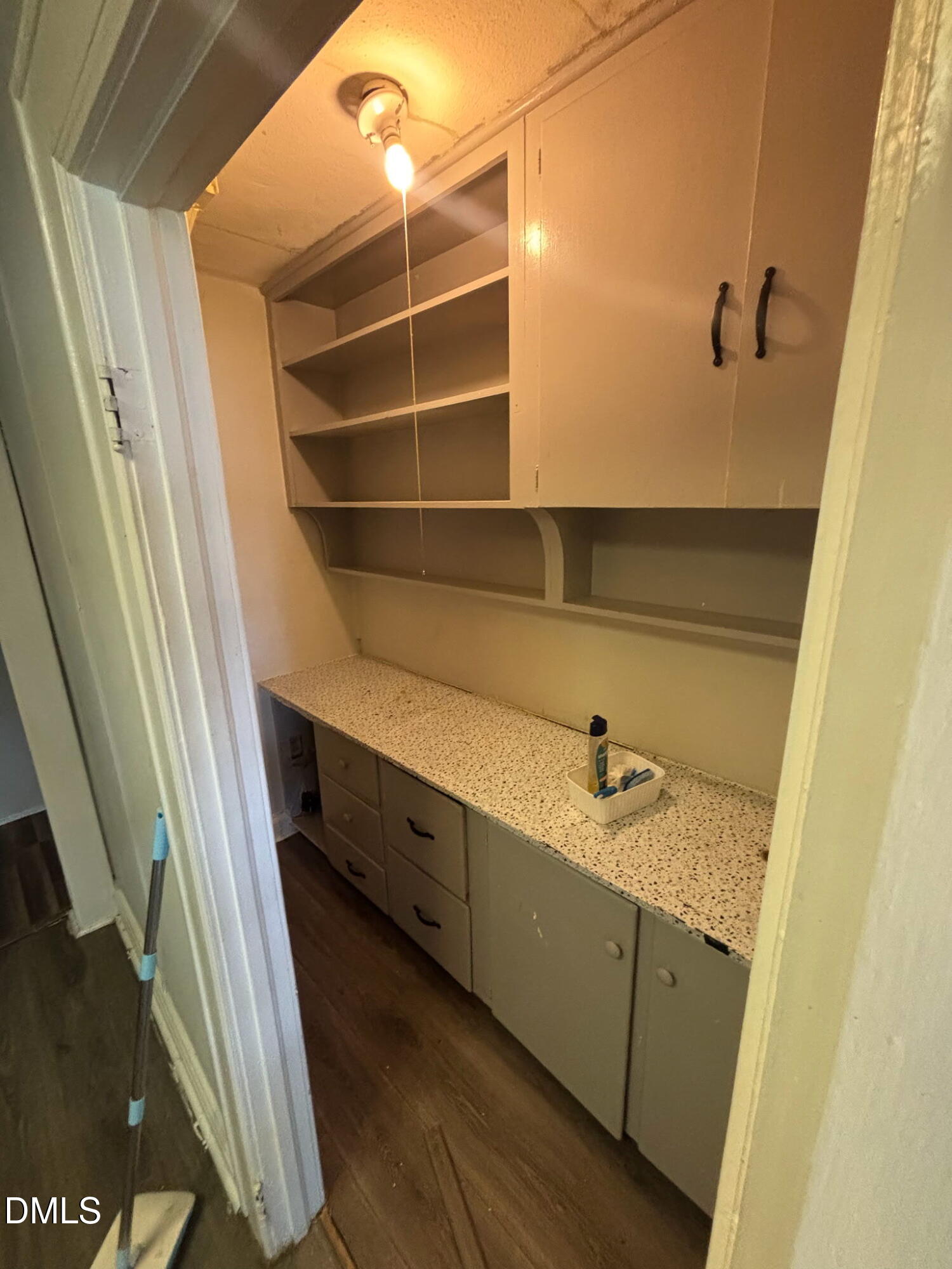 904 N Mckay Avenue 906 Property Photo 10