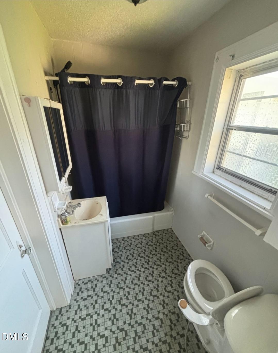 904 N Mckay Avenue 906 Property Photo 16