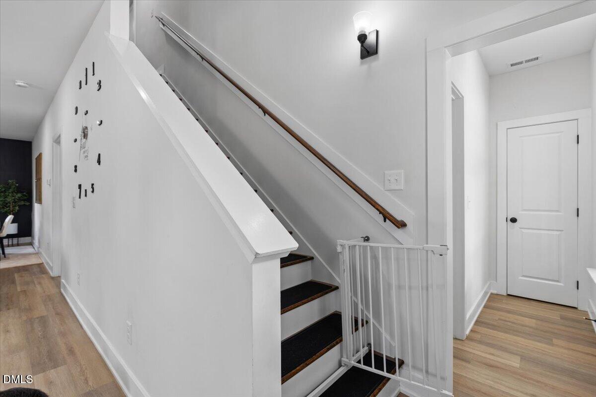 206 S Darden Street Property Photo 25