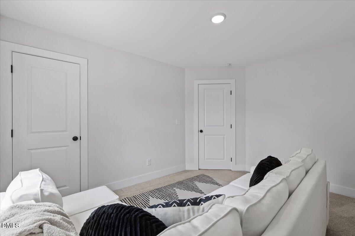 206 S Darden Street Property Photo 32