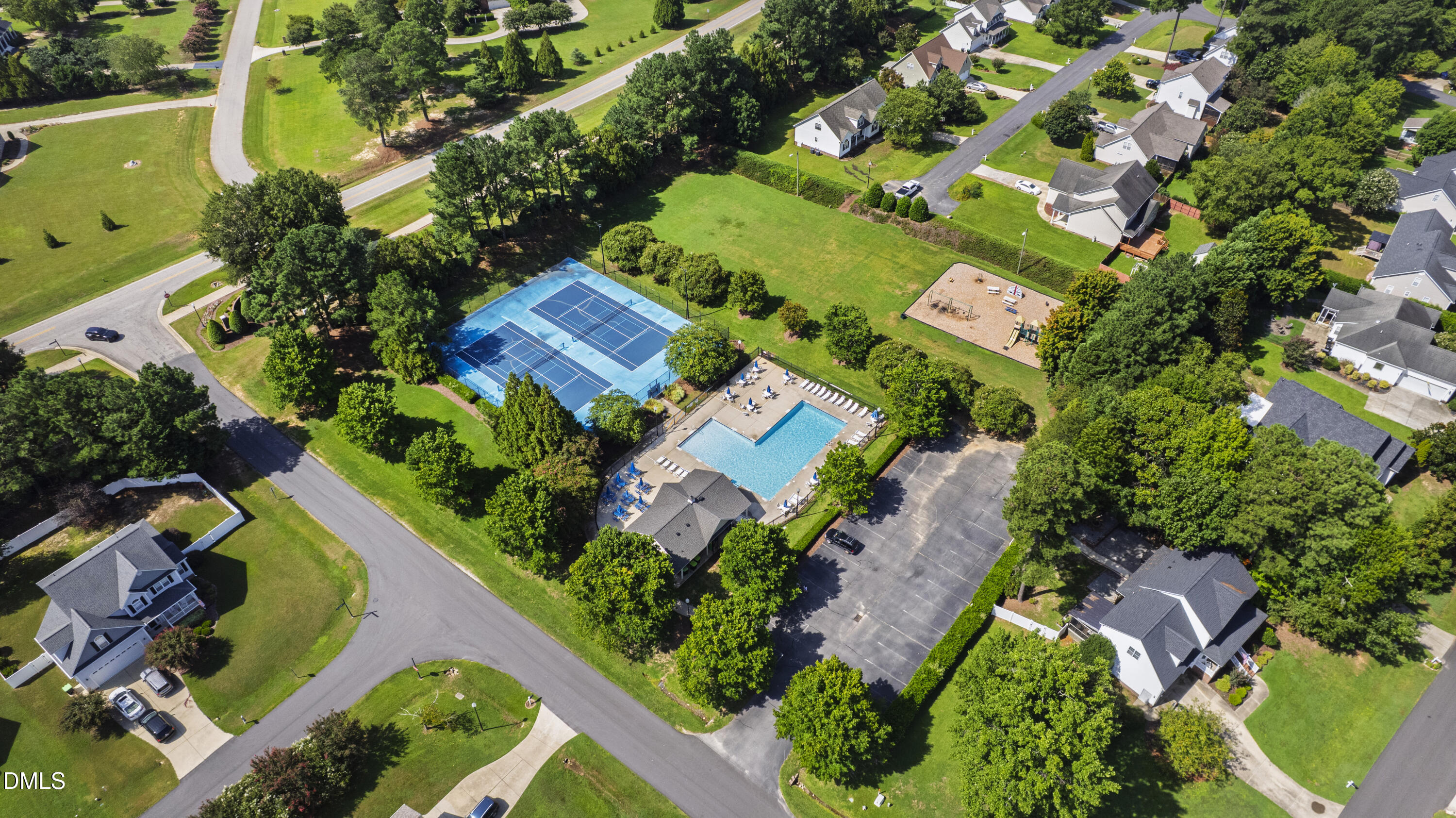 450 Windgate Drive Property Photo 40