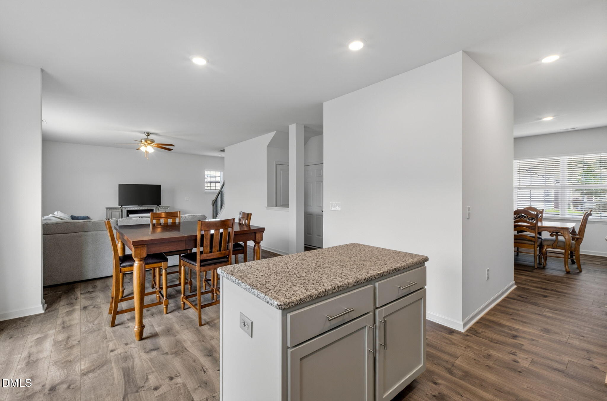 19 Rockwater Way Property Photo 13