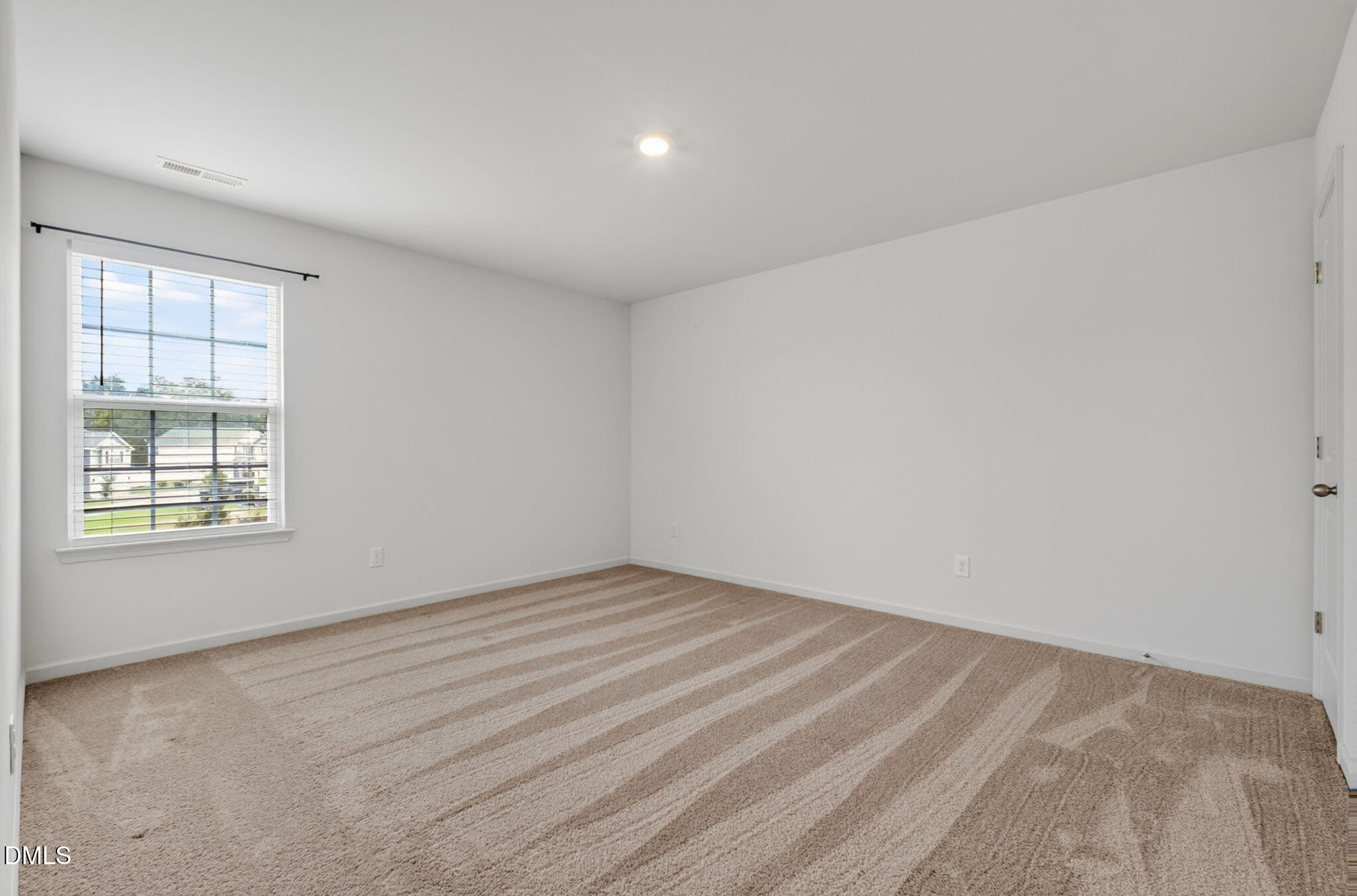 19 Rockwater Way Property Photo 16