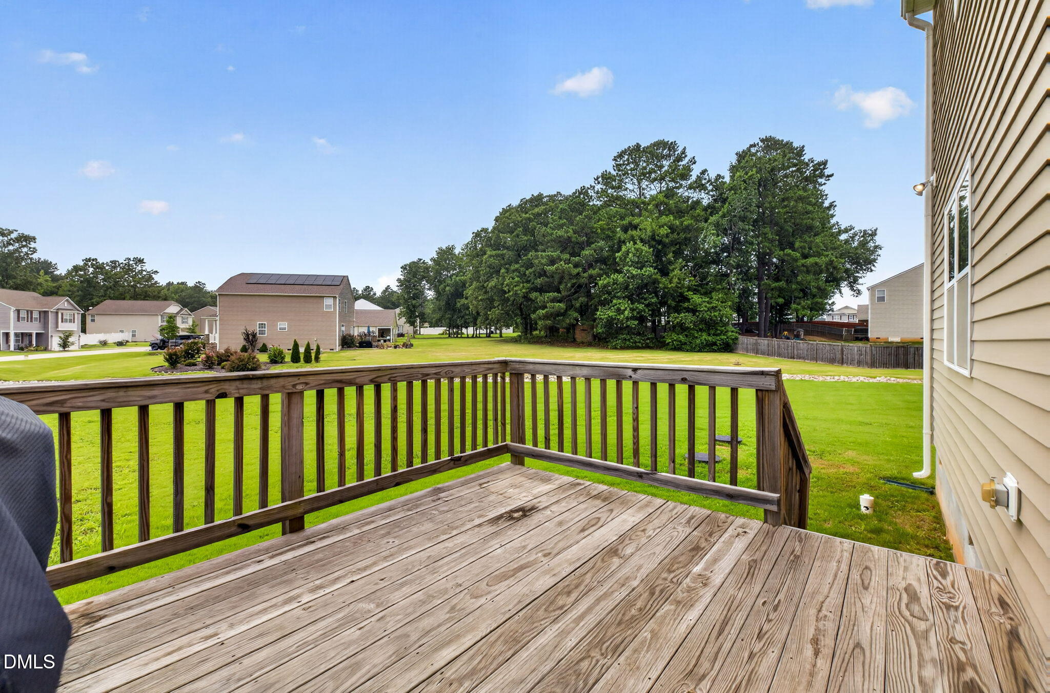 19 Rockwater Way Property Photo 29
