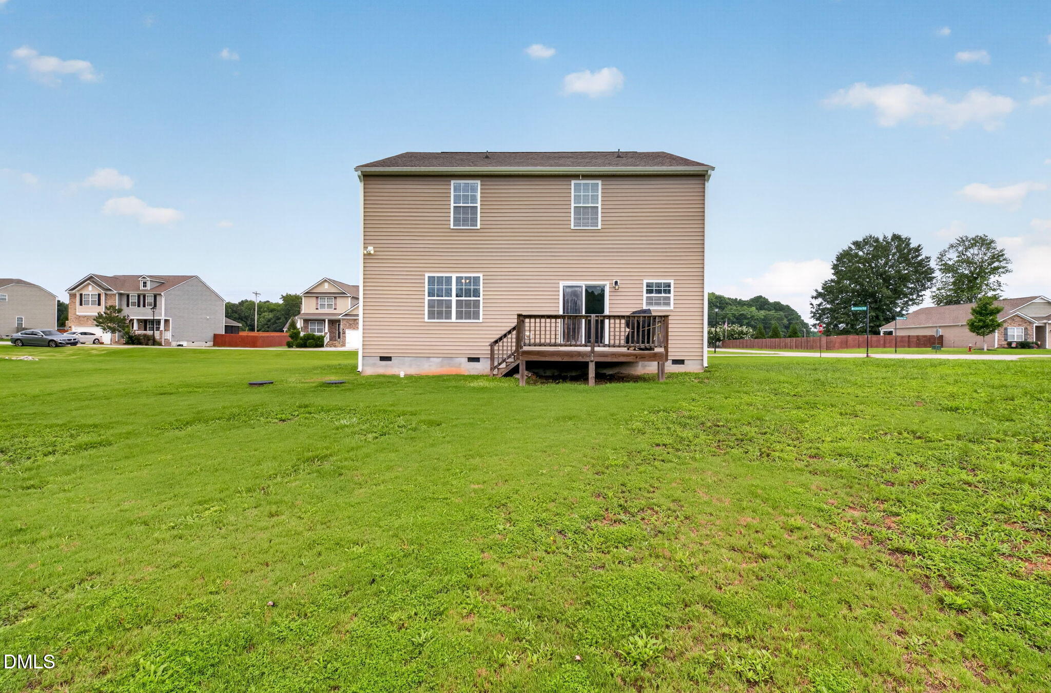 19 Rockwater Way Property Photo 31