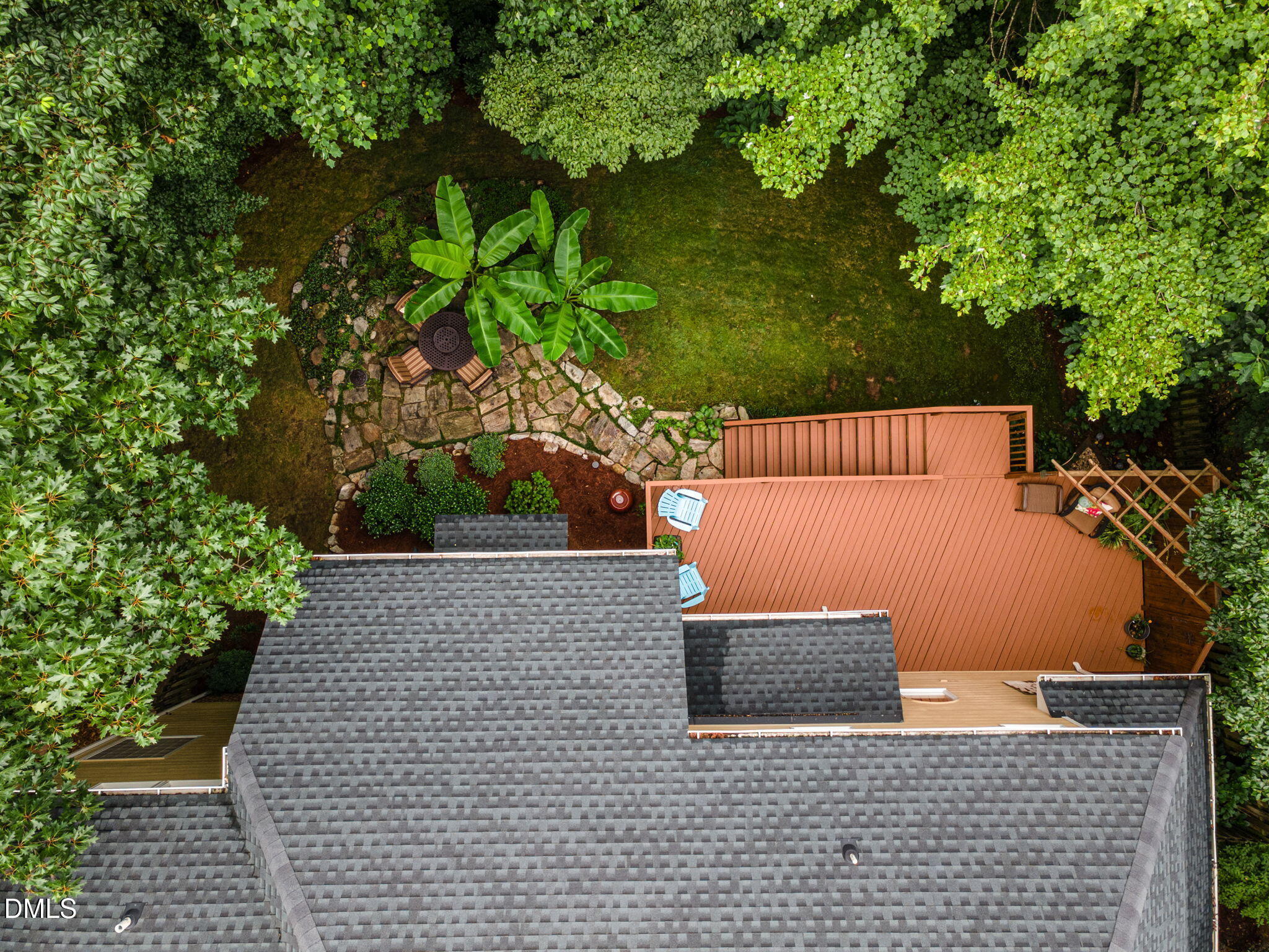 317 Sunset Grove Drive Property Photo 28