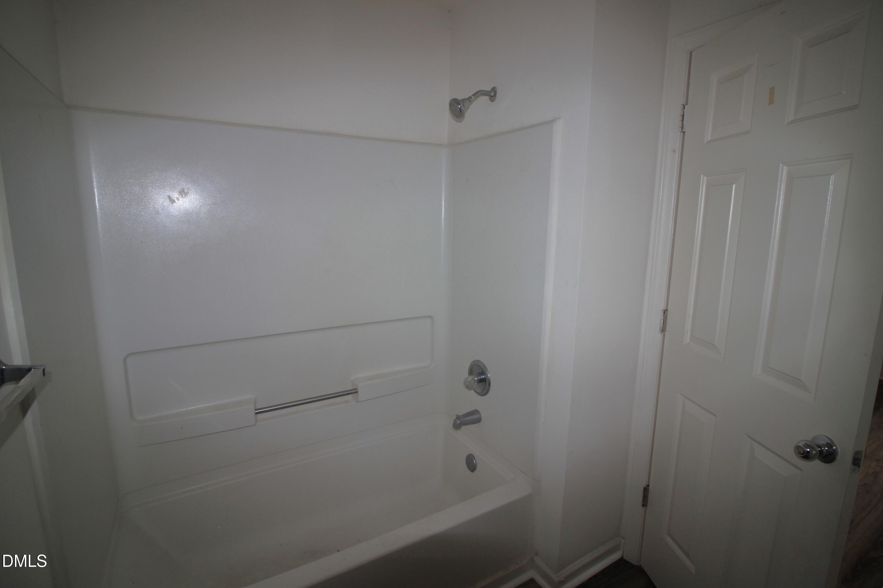 2010 Wolfmill Drive Apt 303 Property Photo 11
