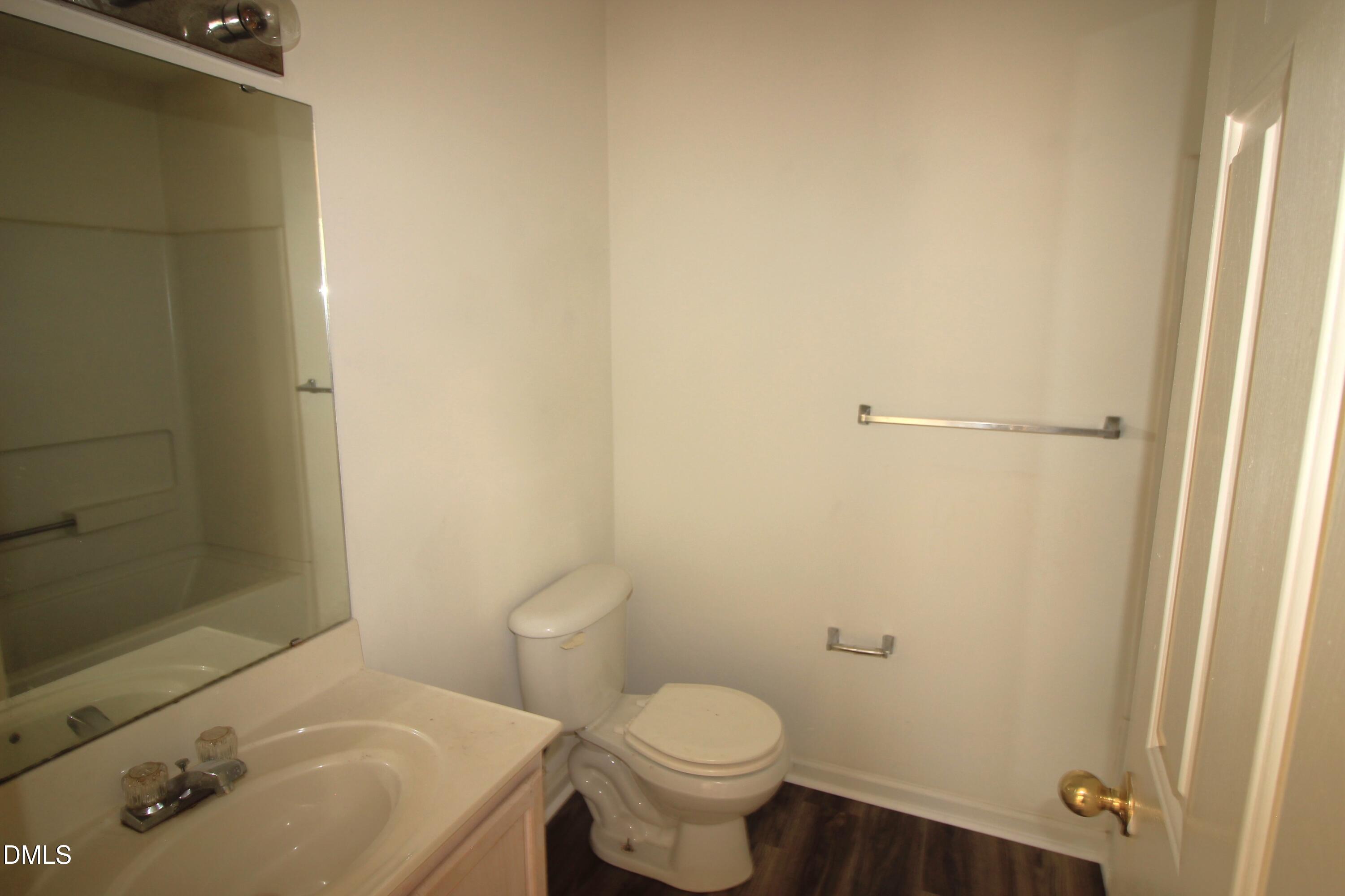 2010 Wolfmill Drive Apt 303 Property Photo 13