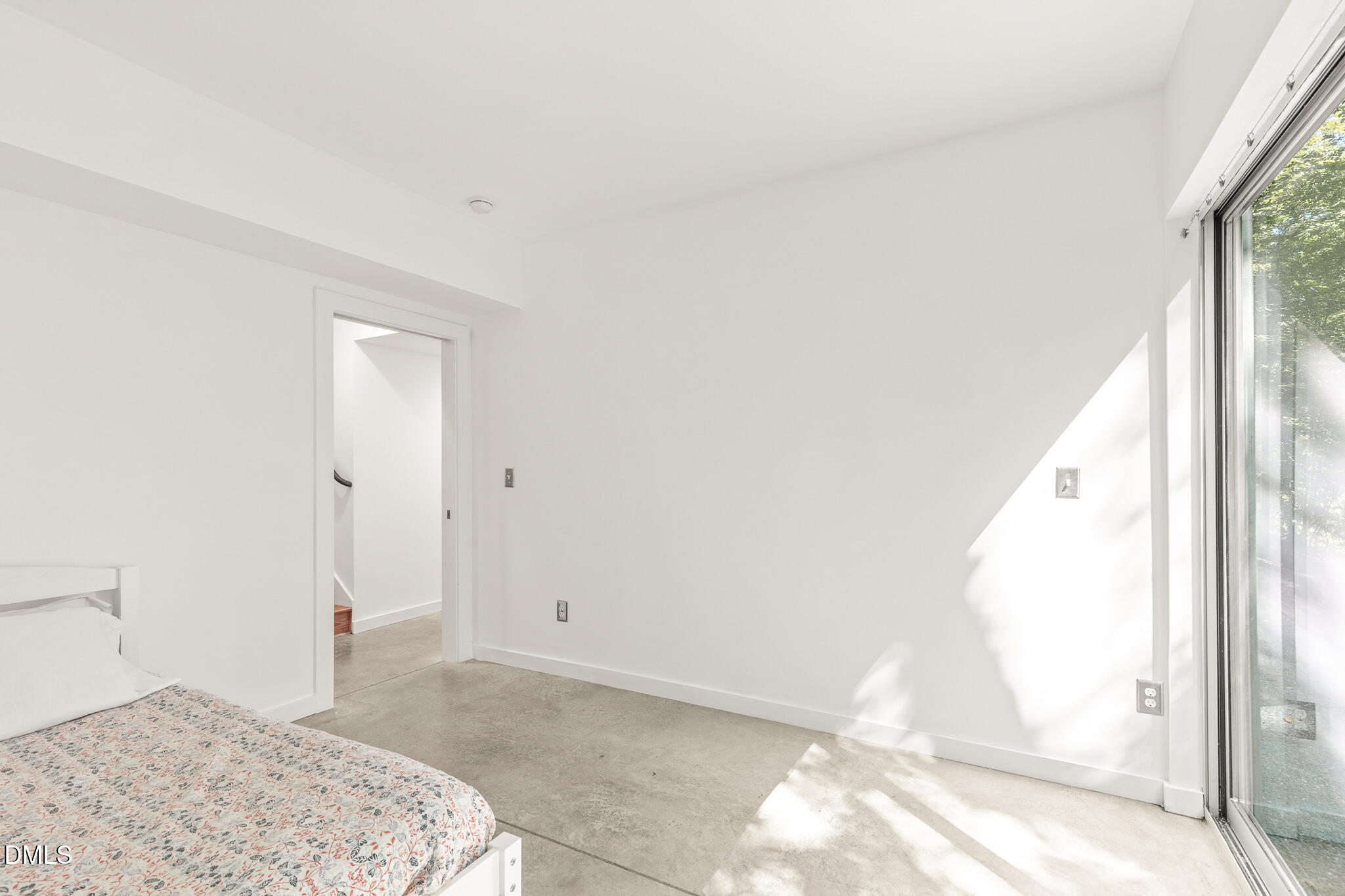 106 Glass House Lane Property Photo 31