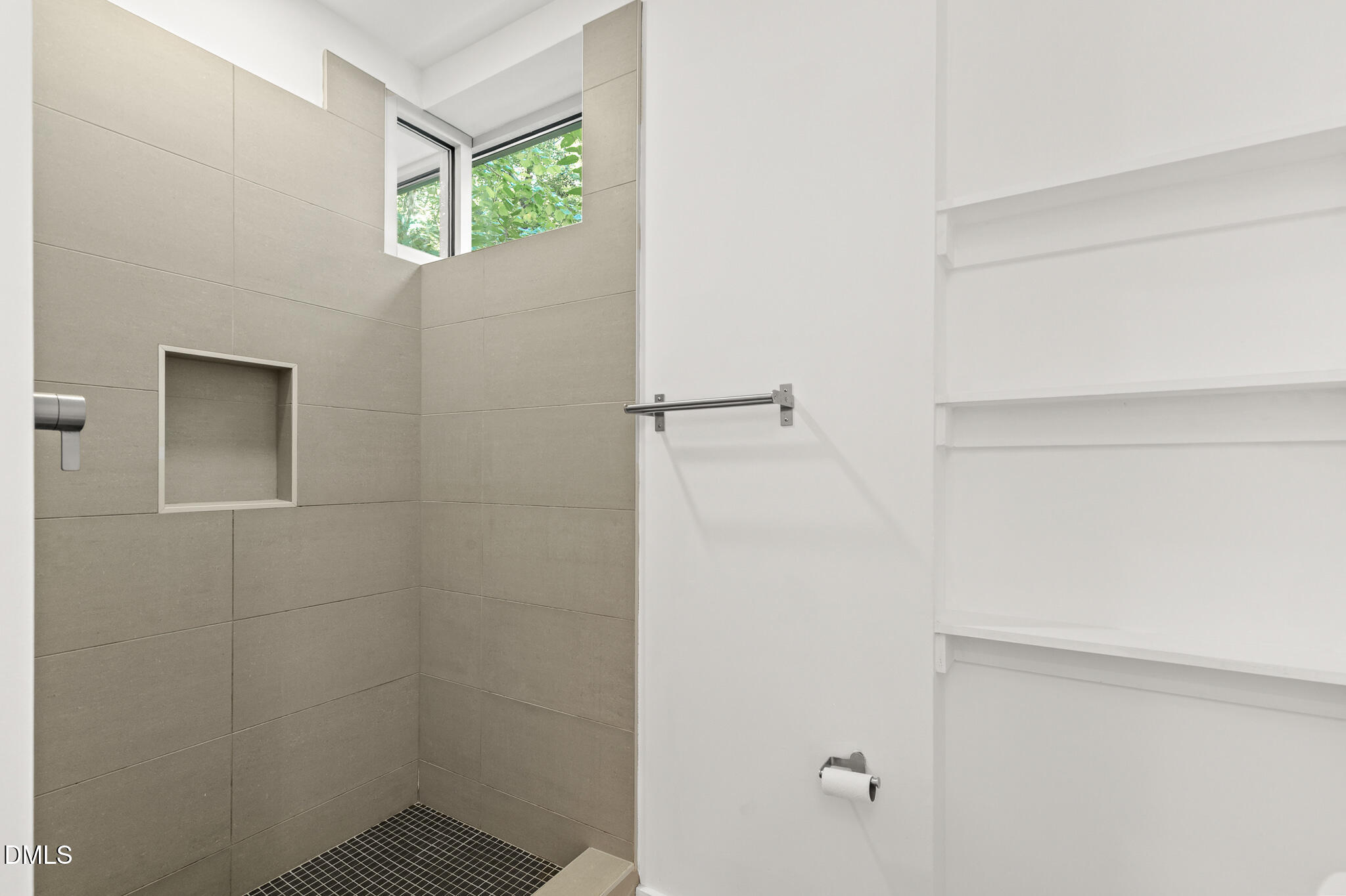 106 Glass House Lane Property Photo 39