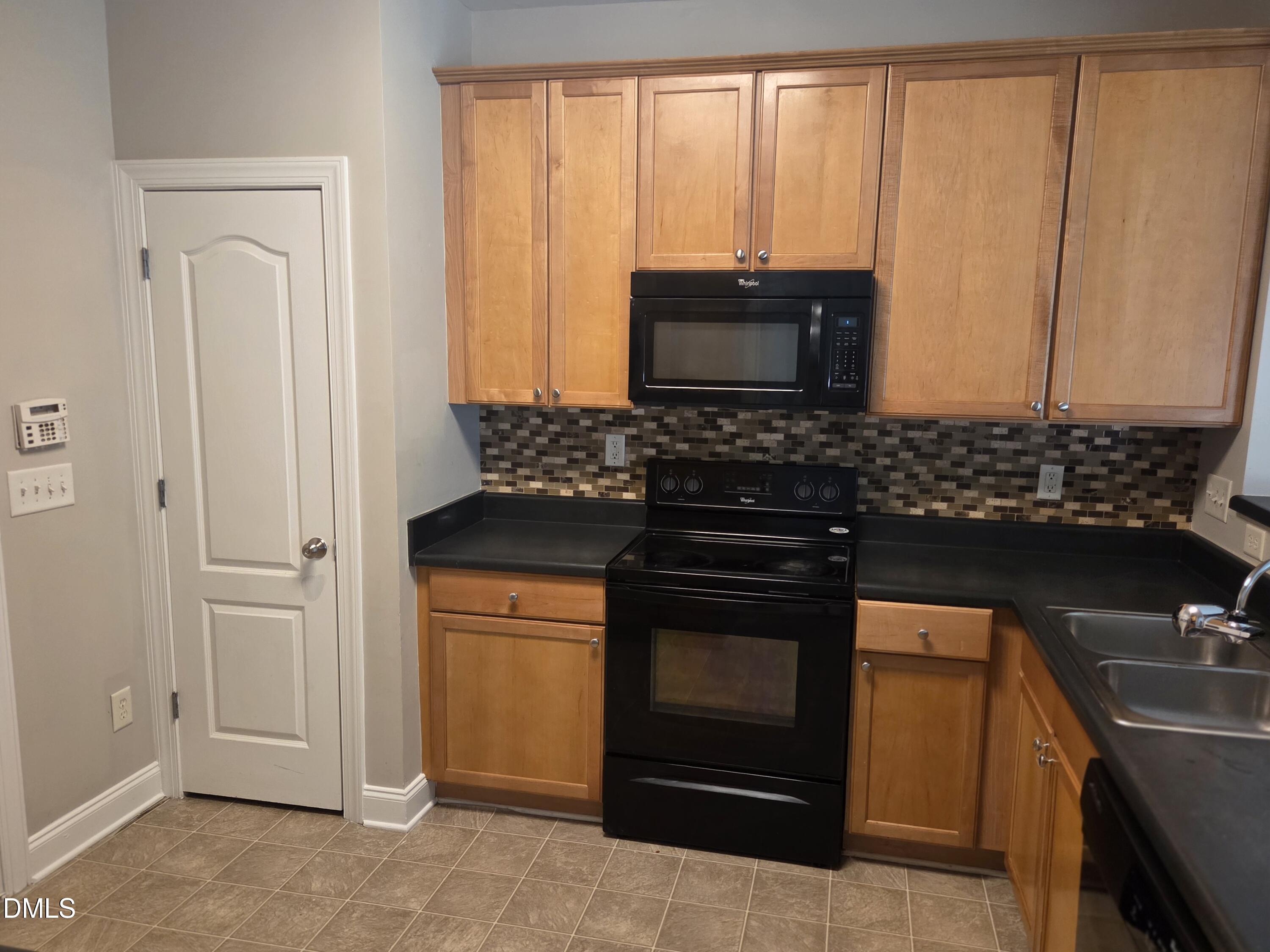 3553 Sunbright Lane Property Photo 18