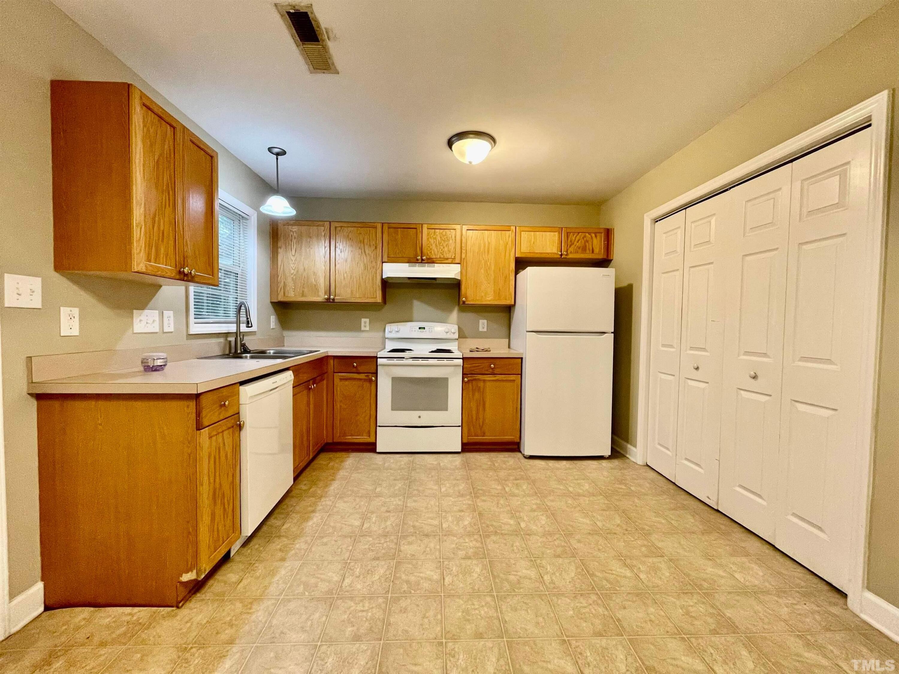228 Bass Lake Road Property Photo 6