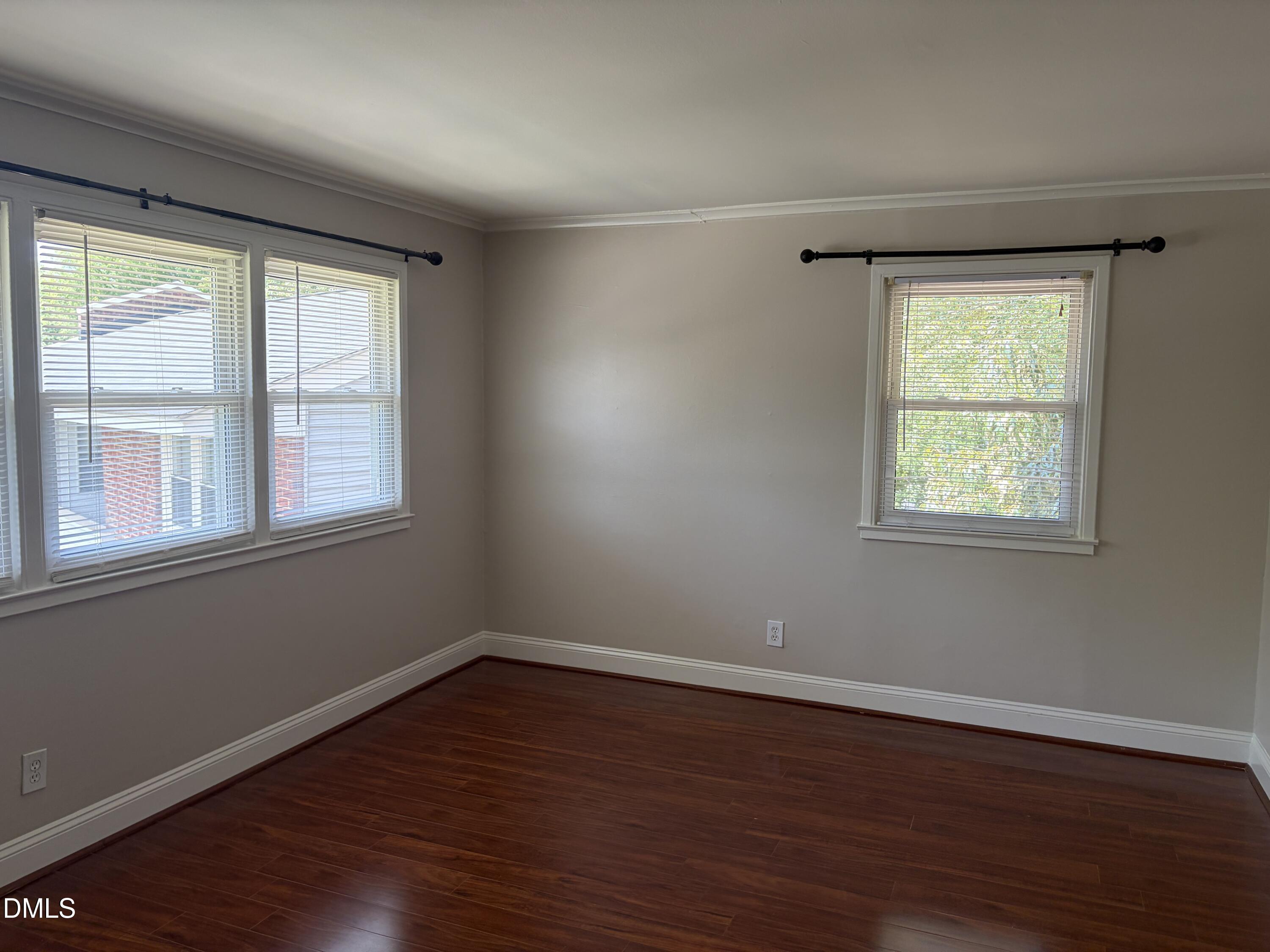 633 Daniels Street C Property Photo 7