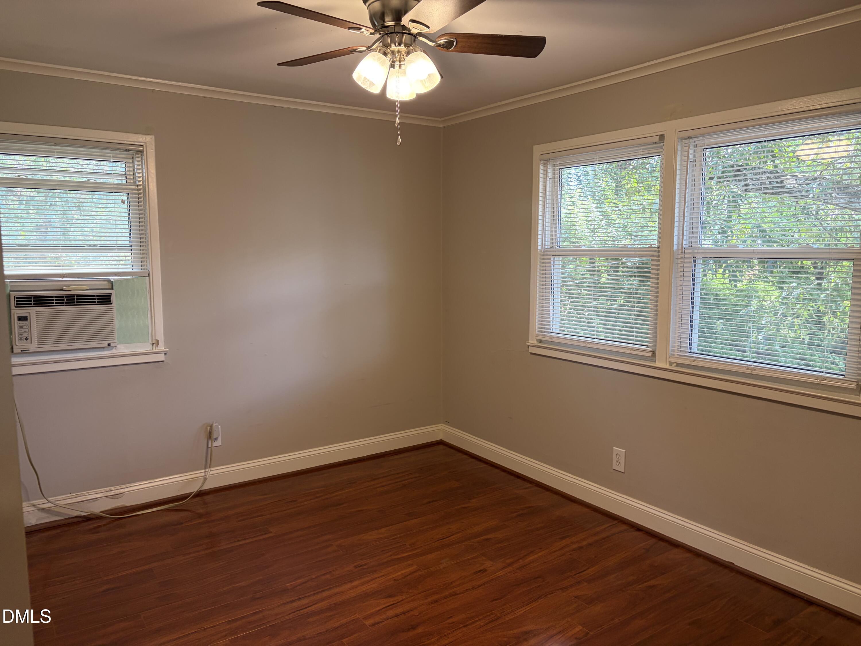 633 Daniels Street C Property Photo 10