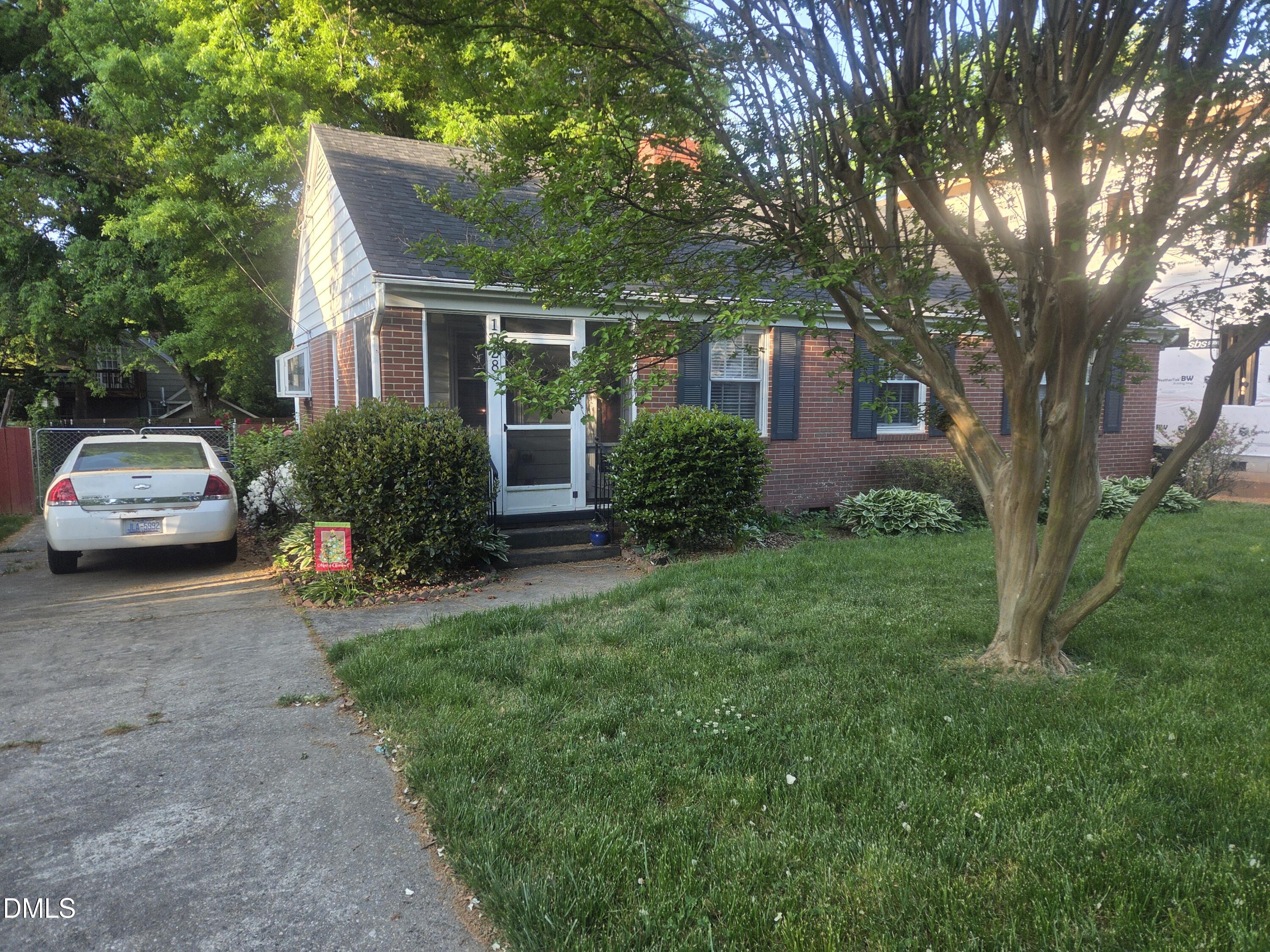 1928 Fairfield Drive Property Photo 1