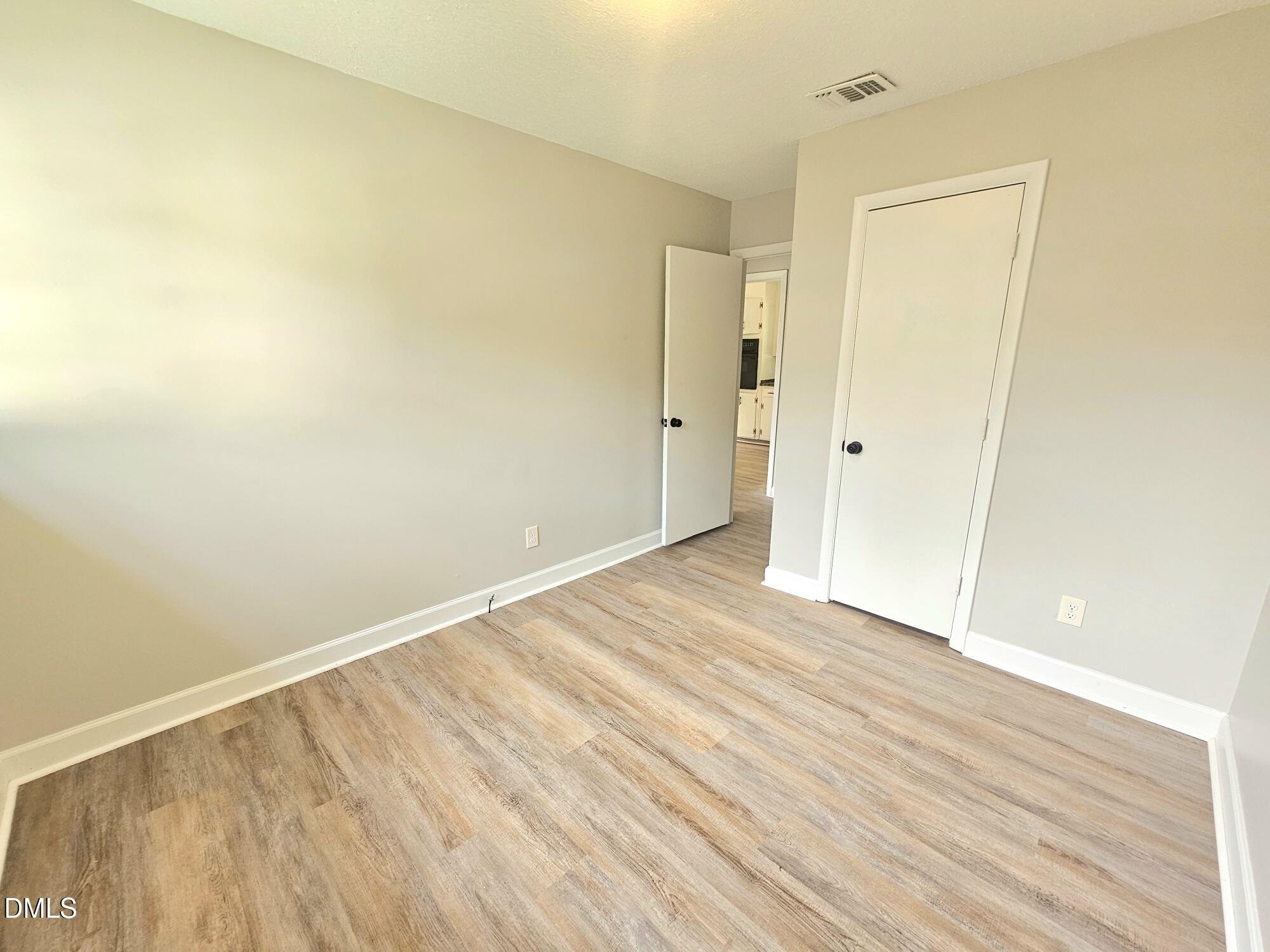 408 Oak Street Property Photo 11