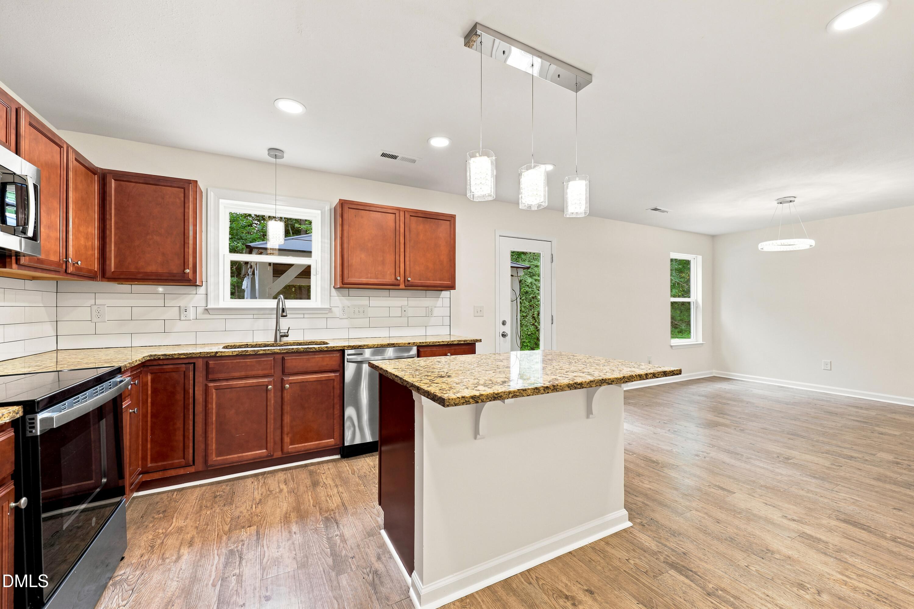 1026 Statler Drive Property Photo 15
