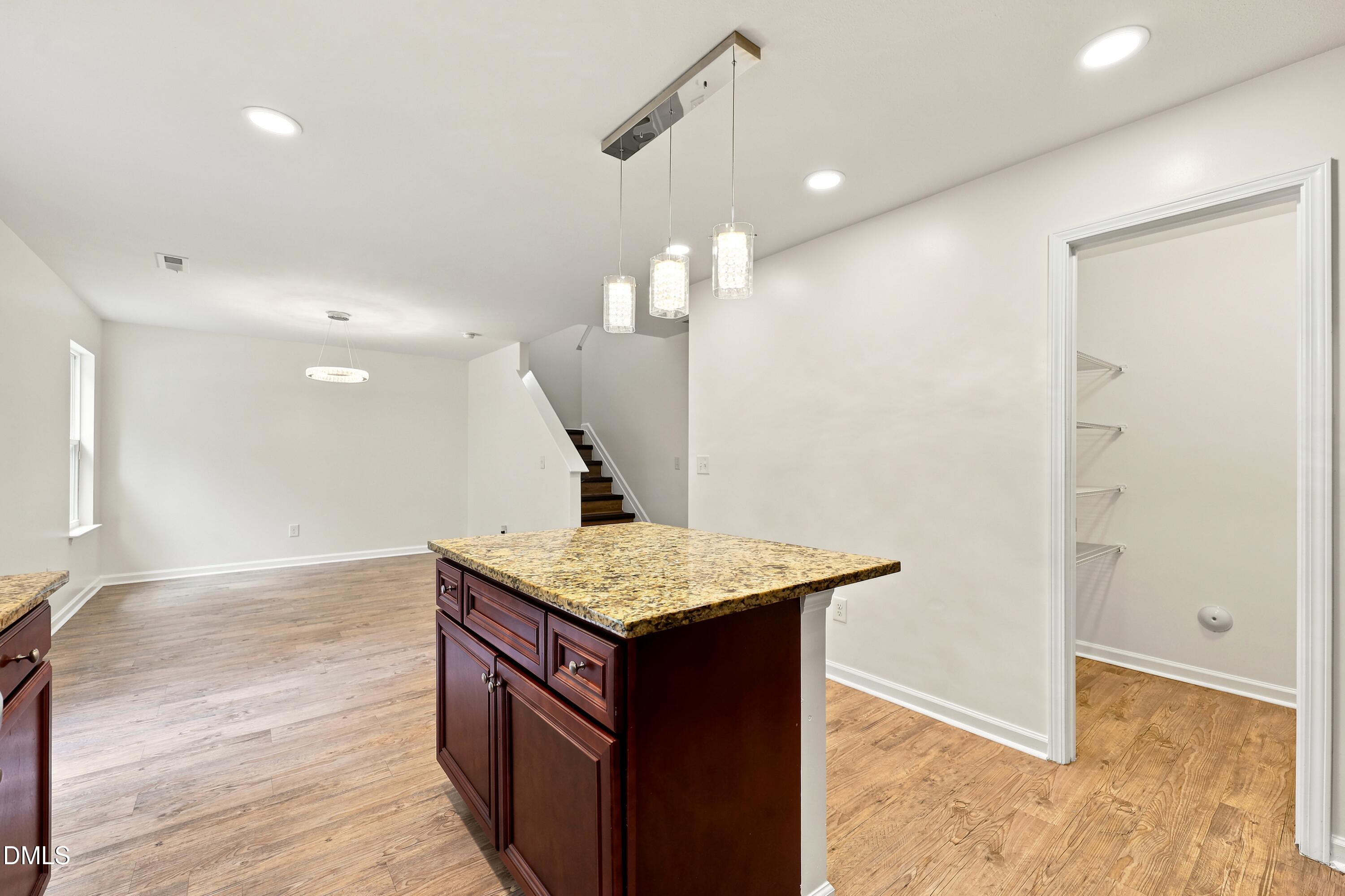 1026 Statler Drive Property Photo 17