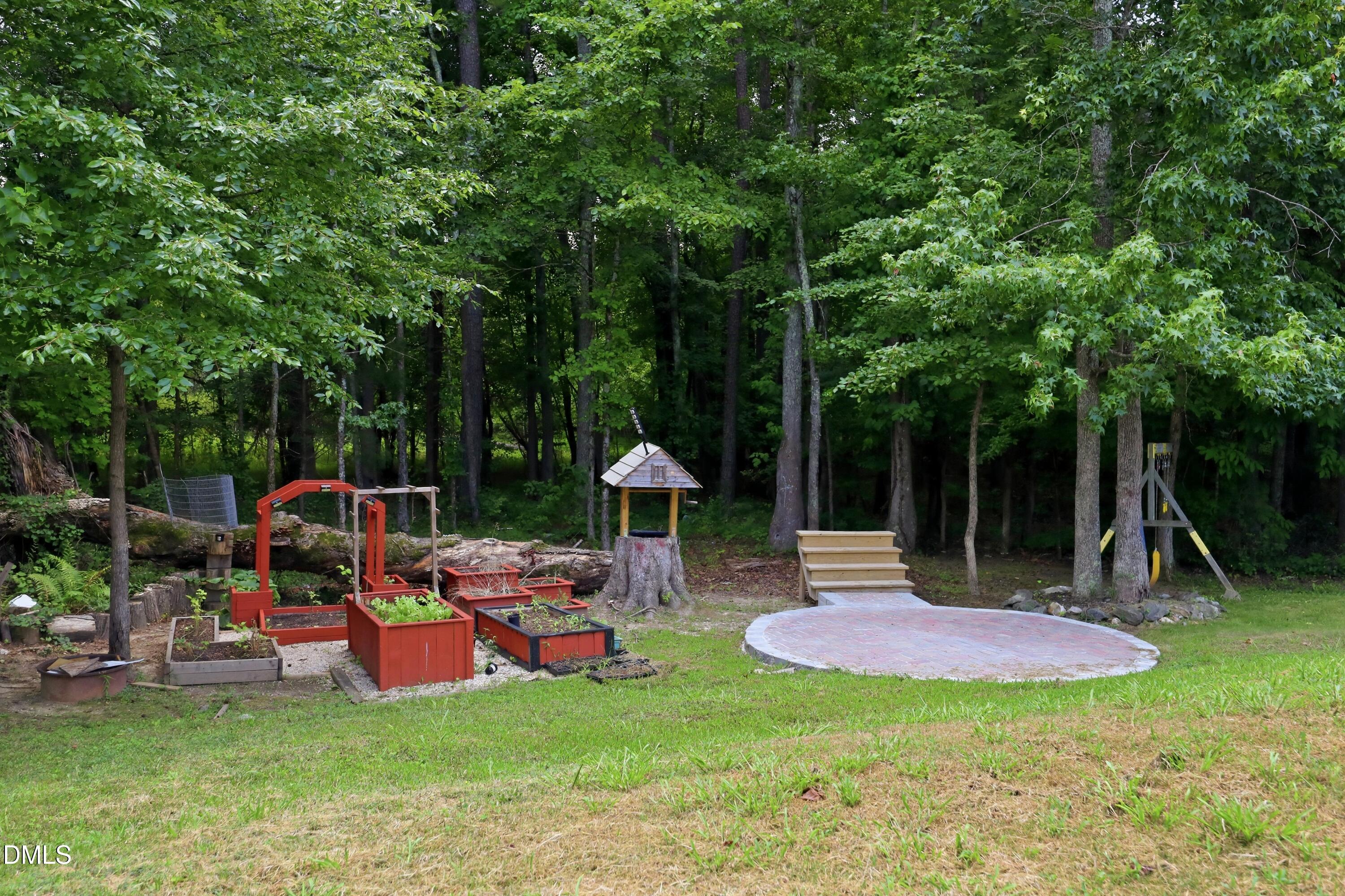1026 Statler Drive Property Photo 36