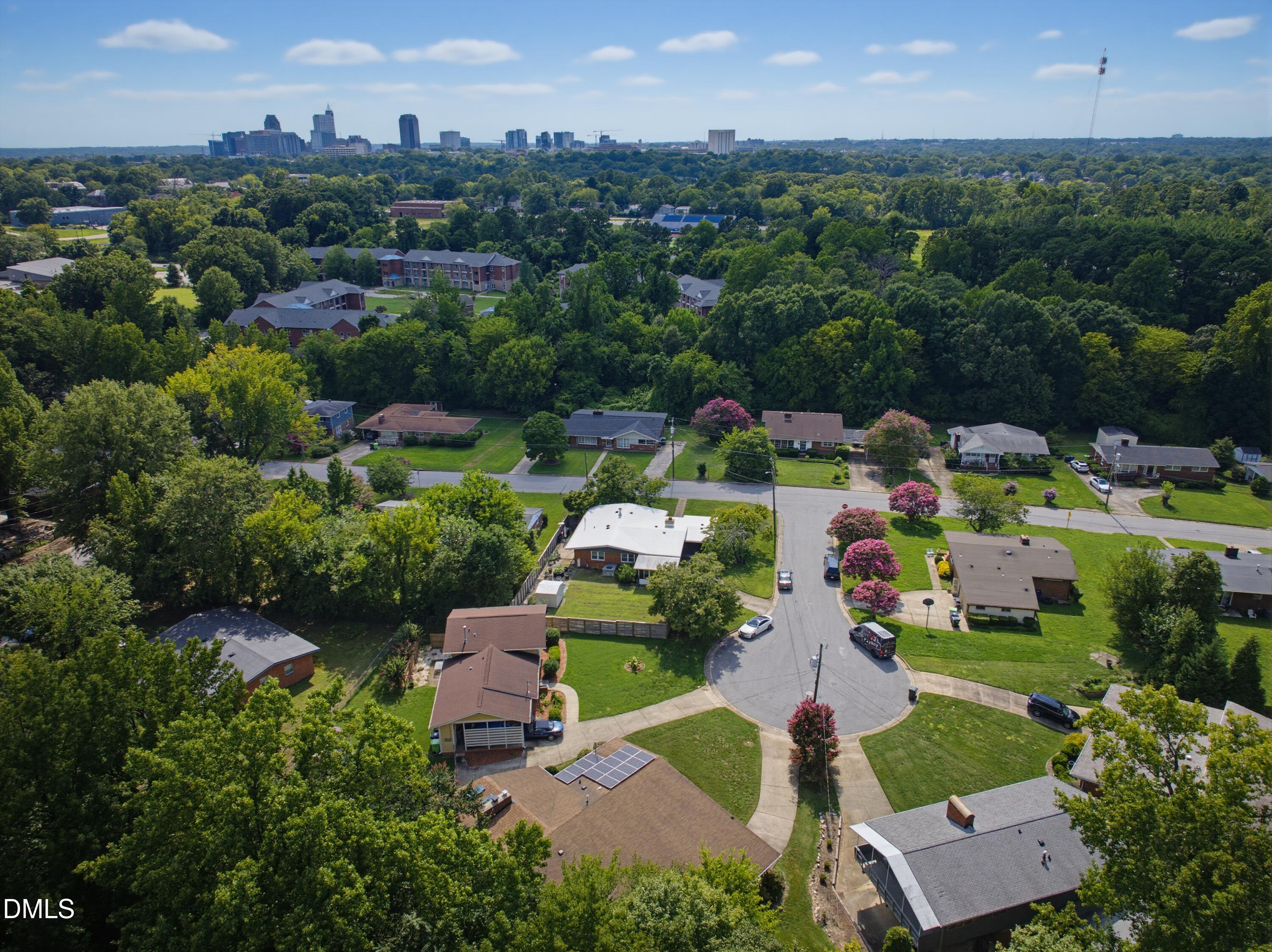 1508 Tierney Circle Property Photo 17