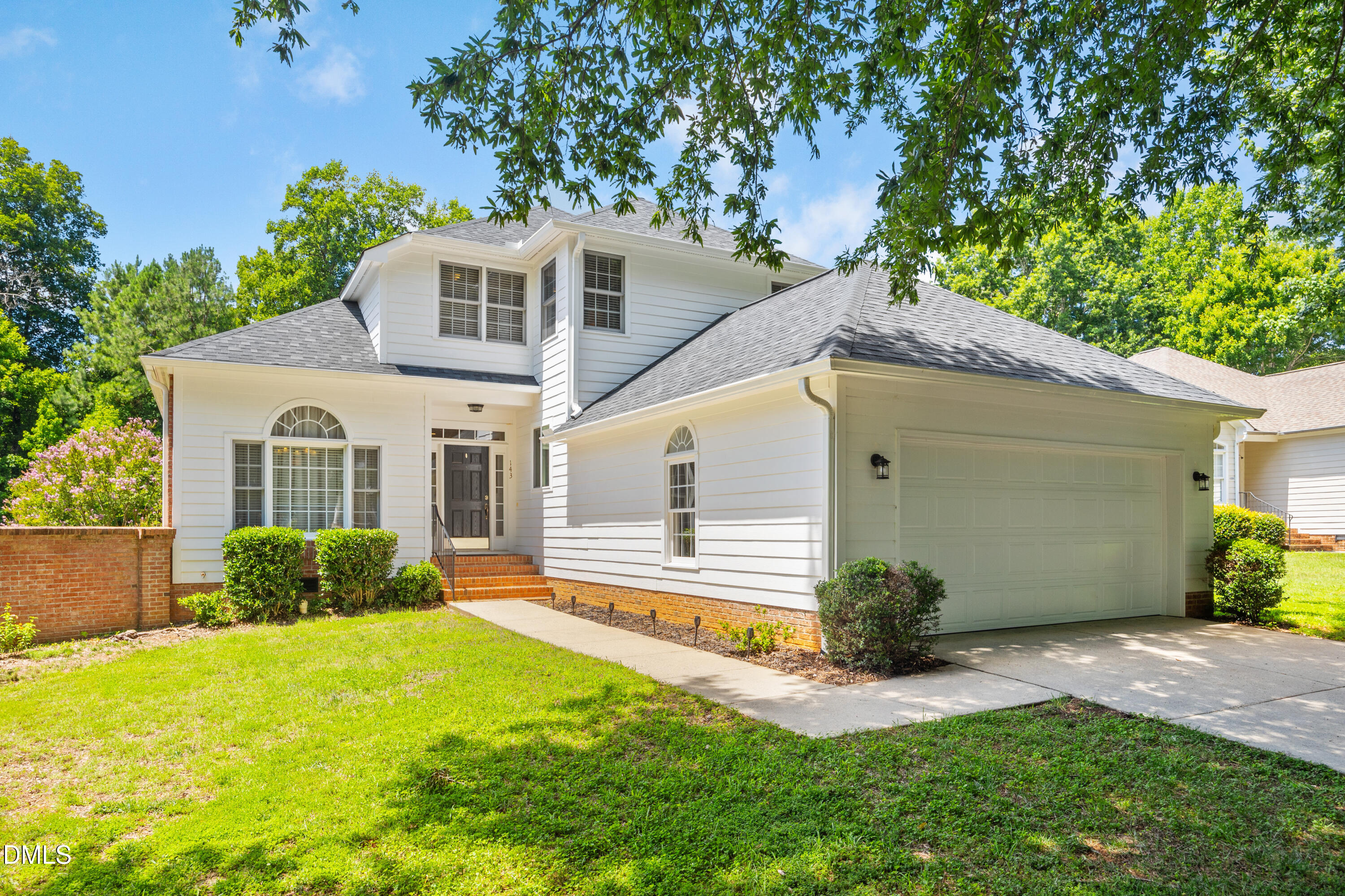 143 S Fields Circle Property Photo 1
