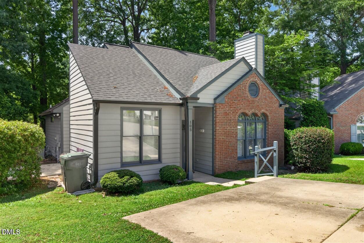 105 Ellsworth Place Property Photo 1