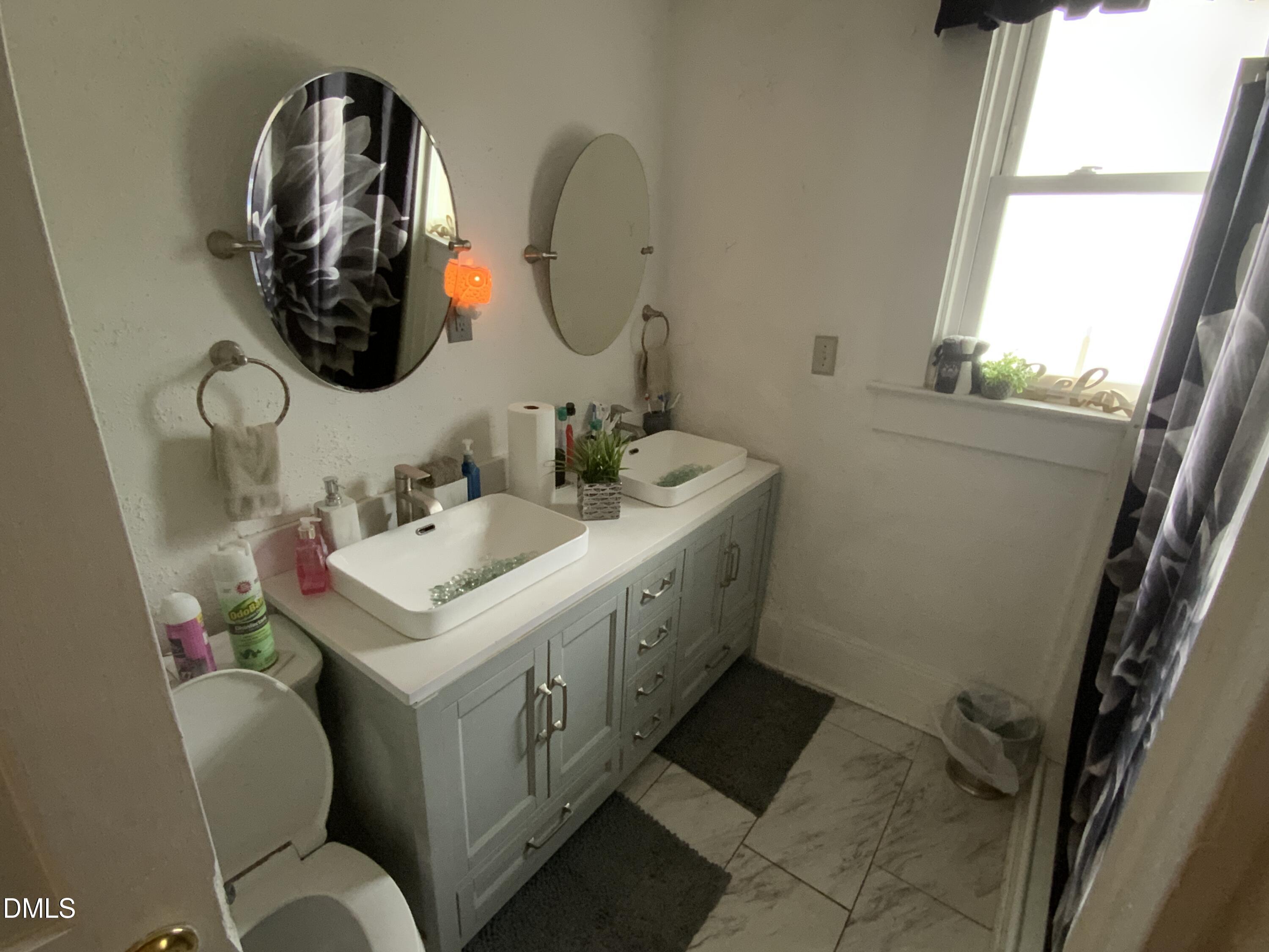 304 W Harnett Street Property Photo 9