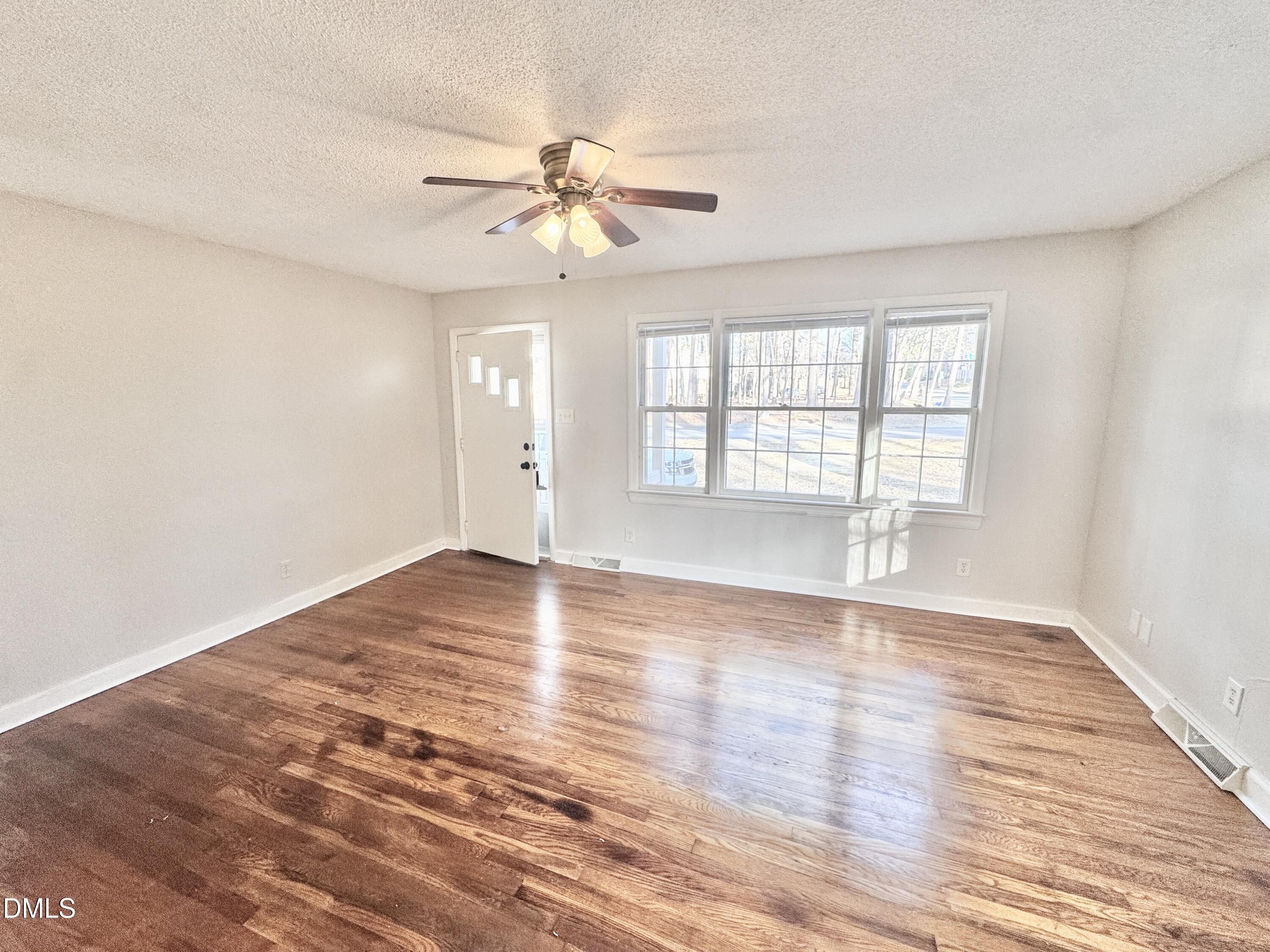 224 Clay Street Property Photo 3