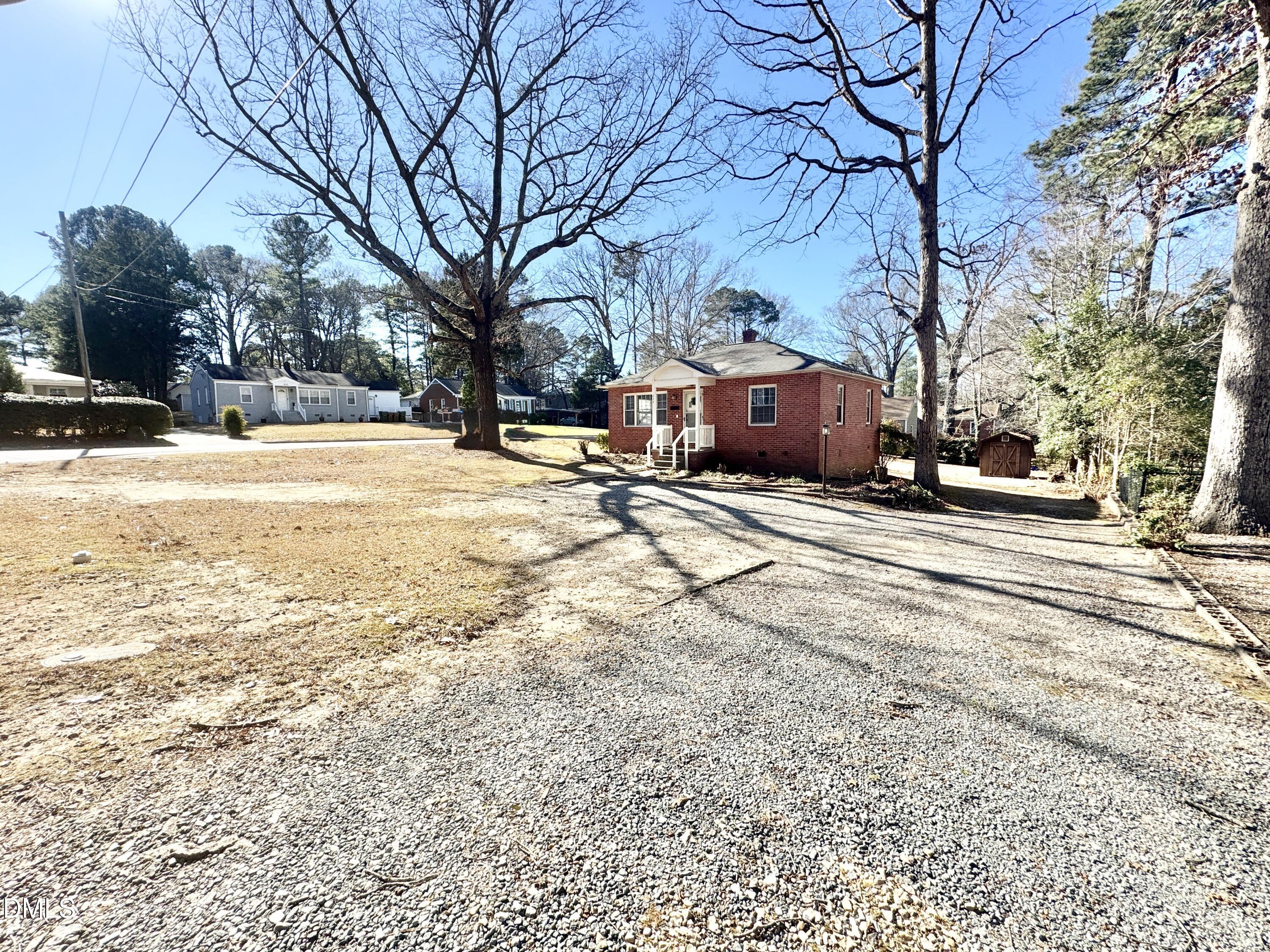 224 Clay Street Property Photo 8