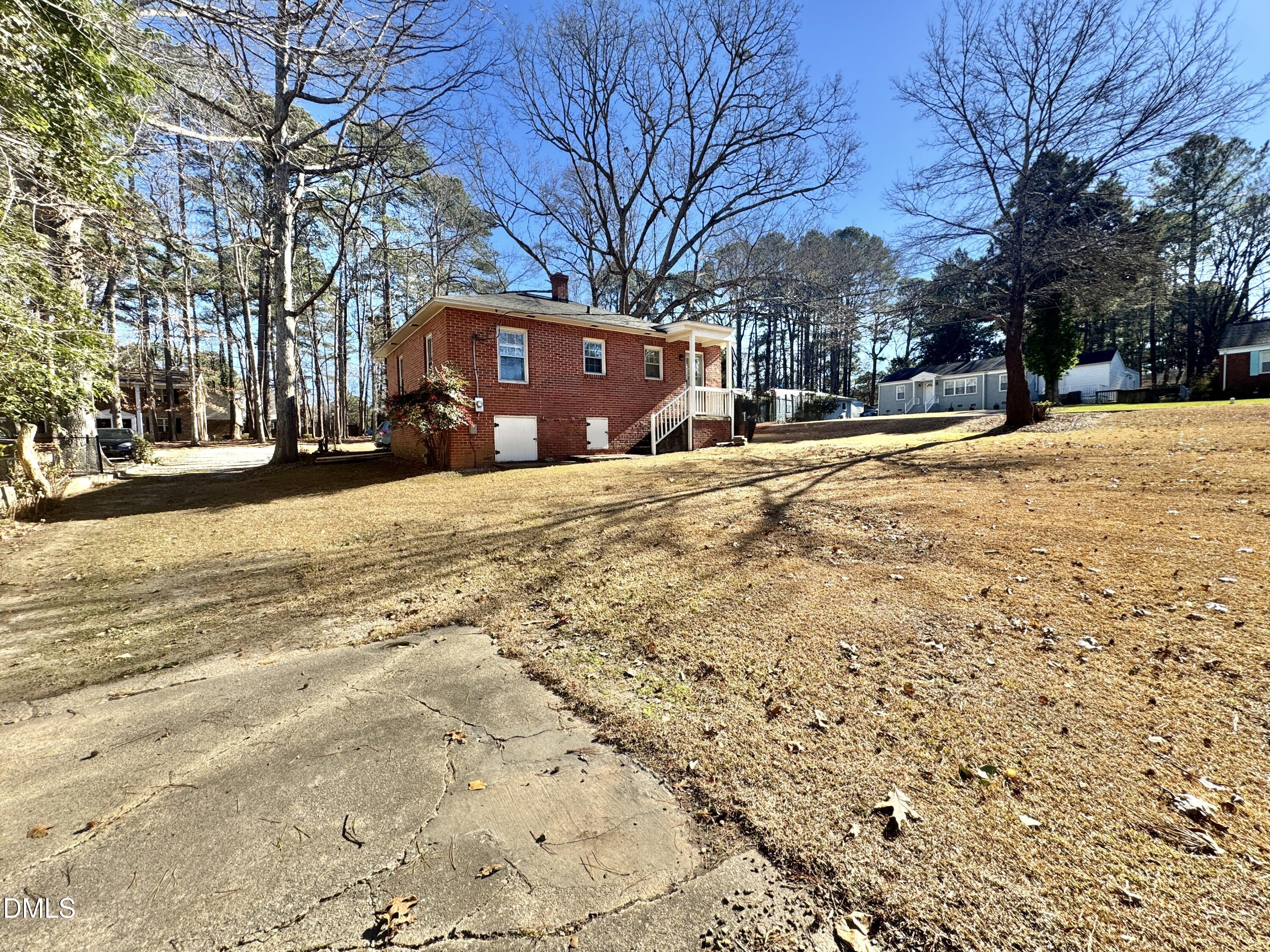 224 Clay Street Property Photo 10