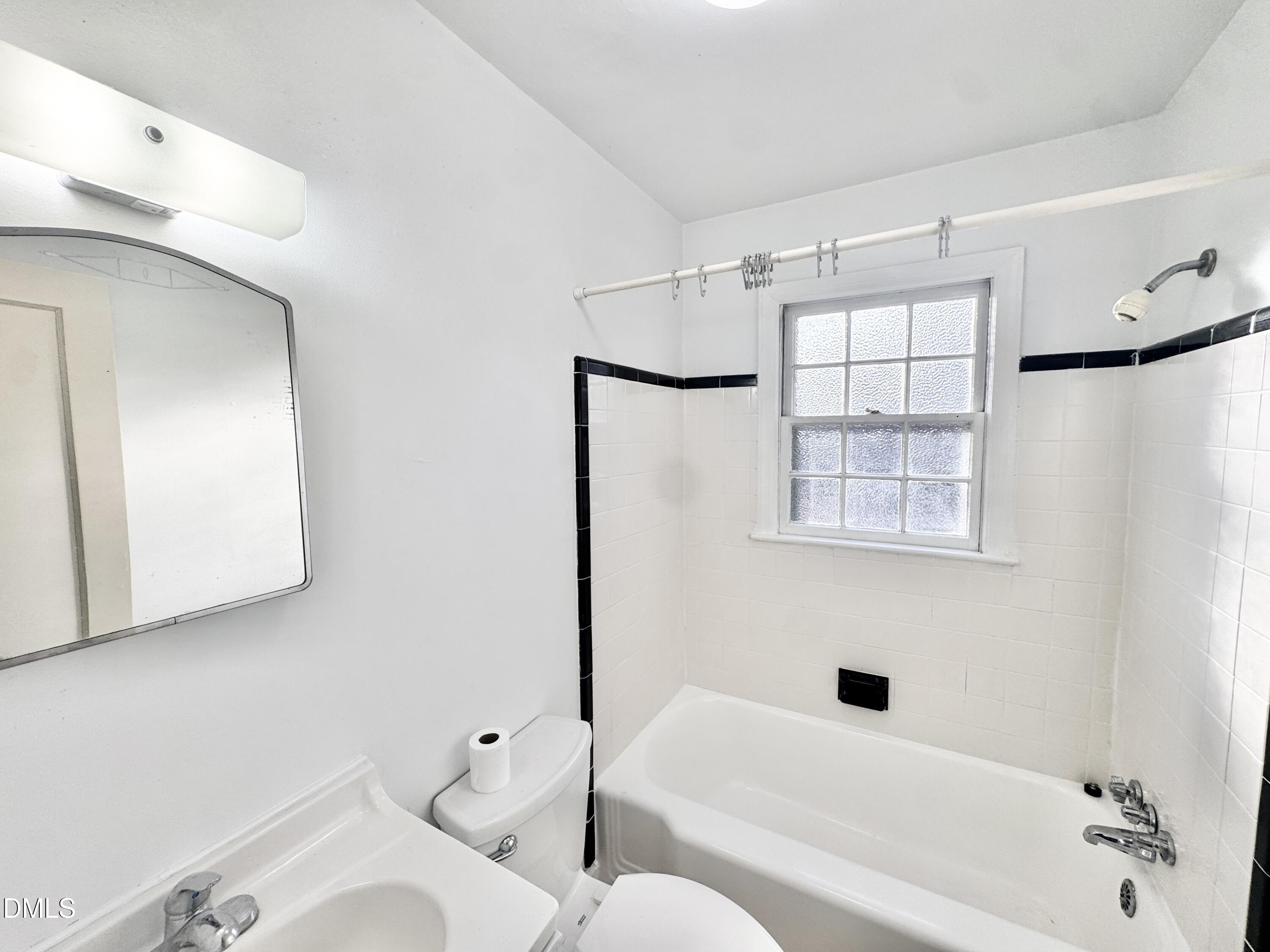 224 Clay Street Property Photo 21
