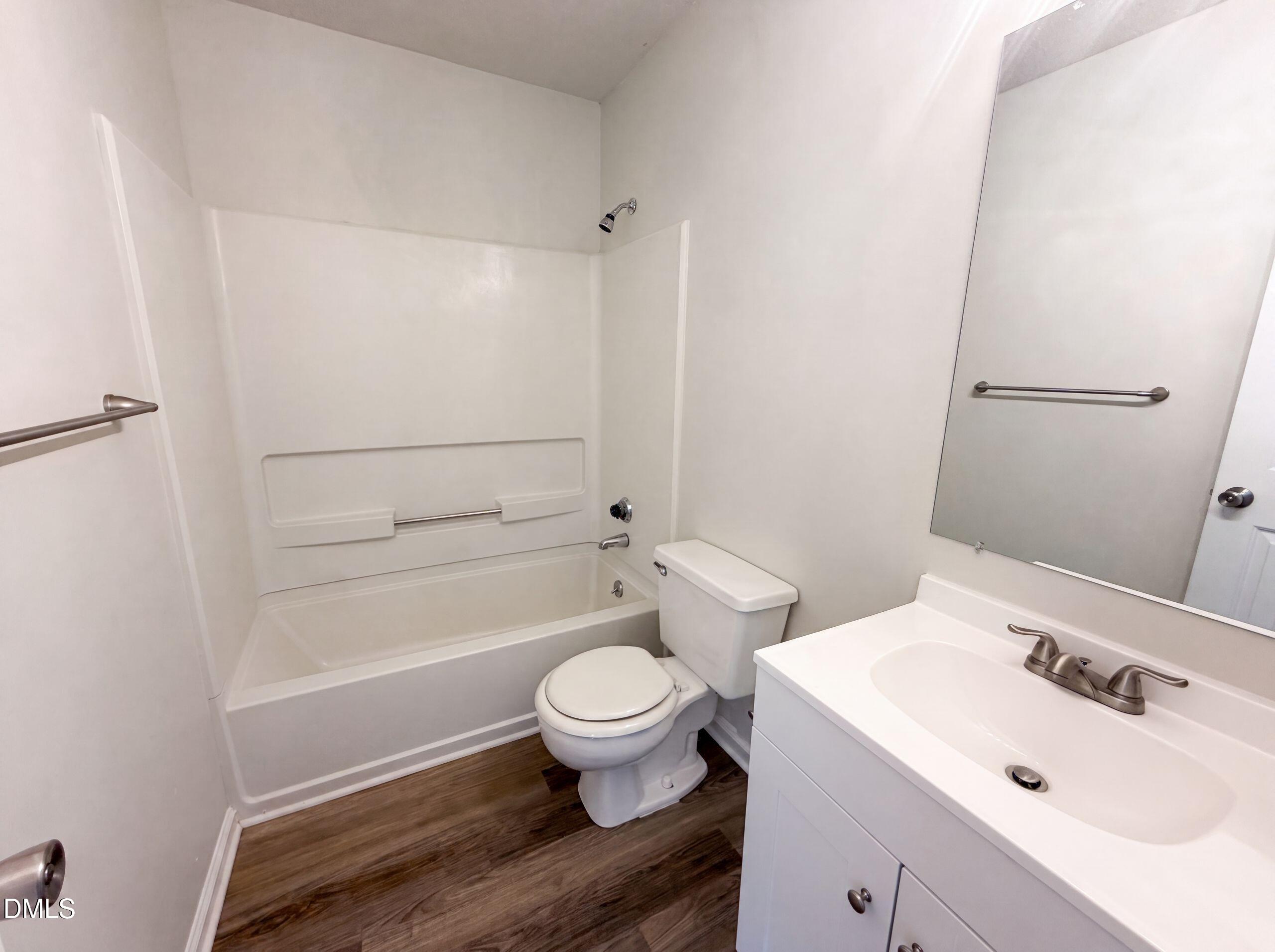102 Old Maple Lane Property Photo 14