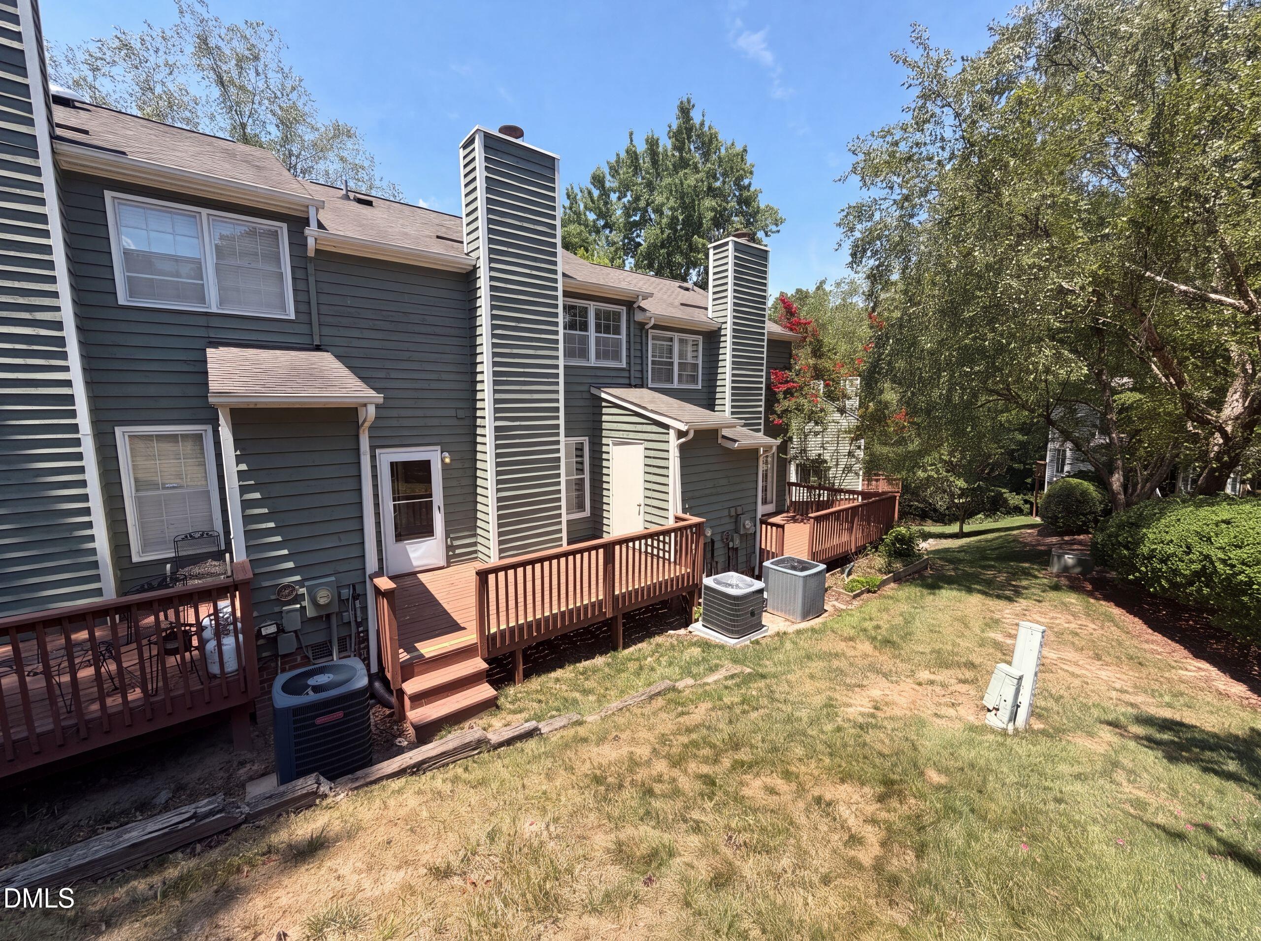 102 Old Maple Lane Property Photo 15