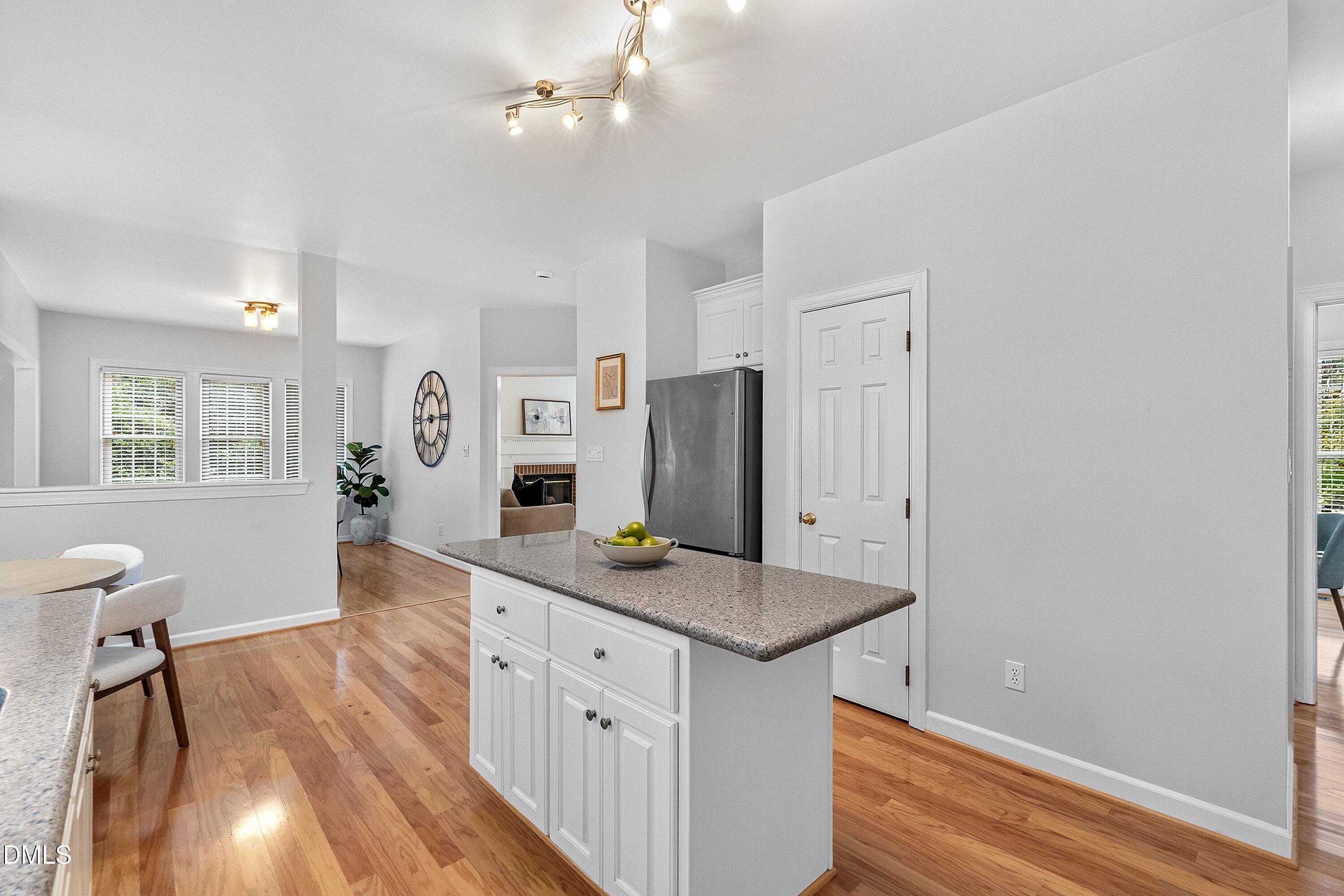 107 Lulworth Court Property Photo 14