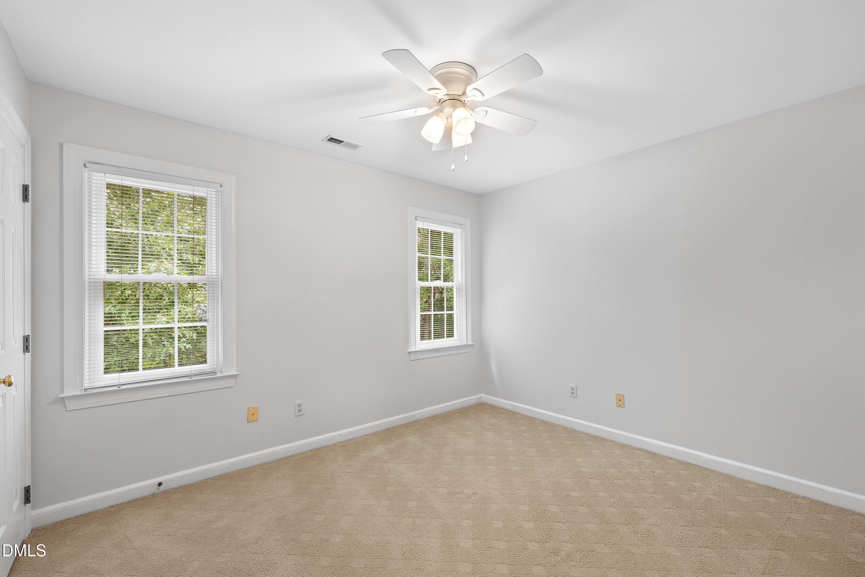 107 Lulworth Court Property Photo 22