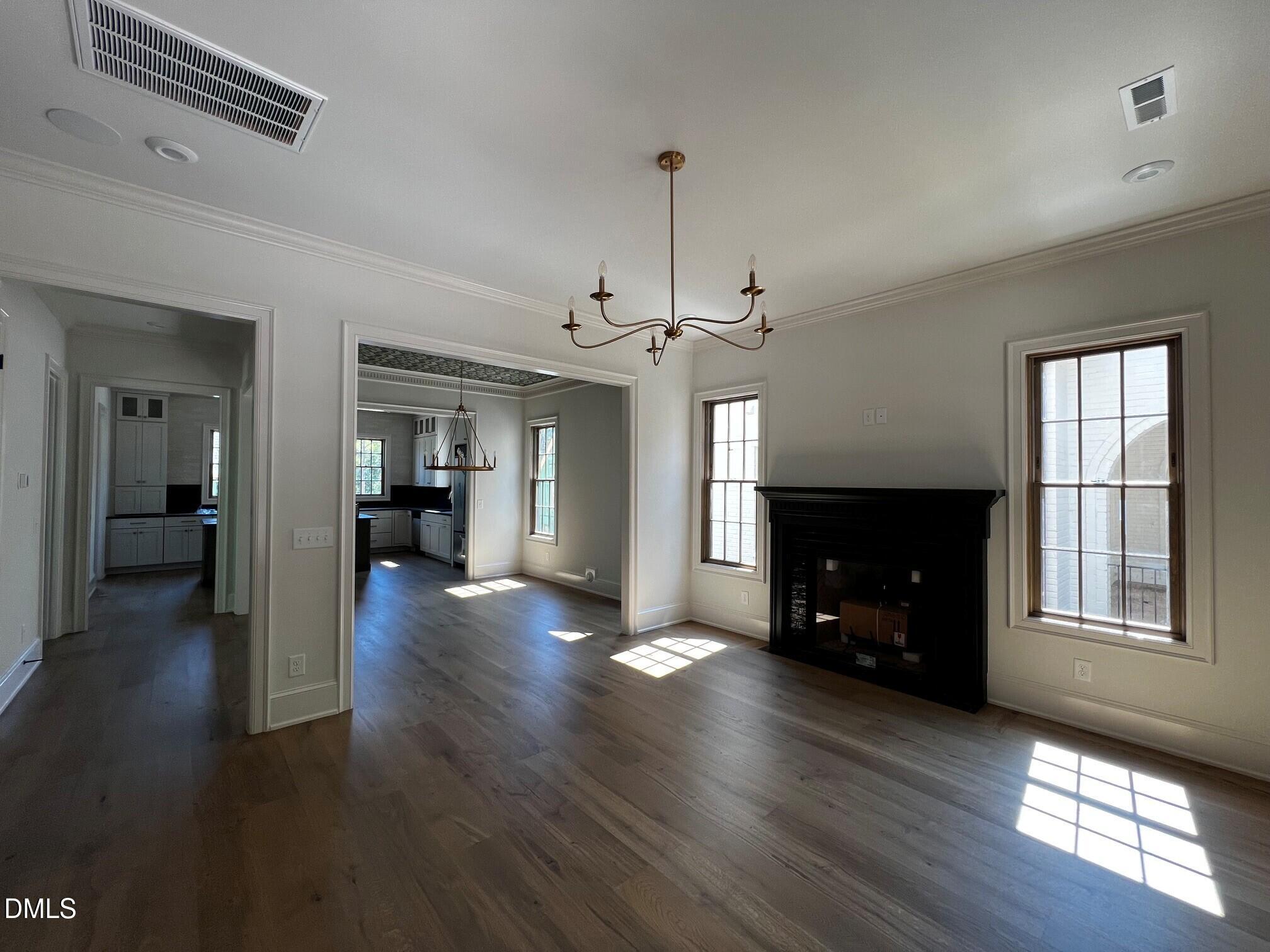 1320 Eldon Circle Property Photo 2
