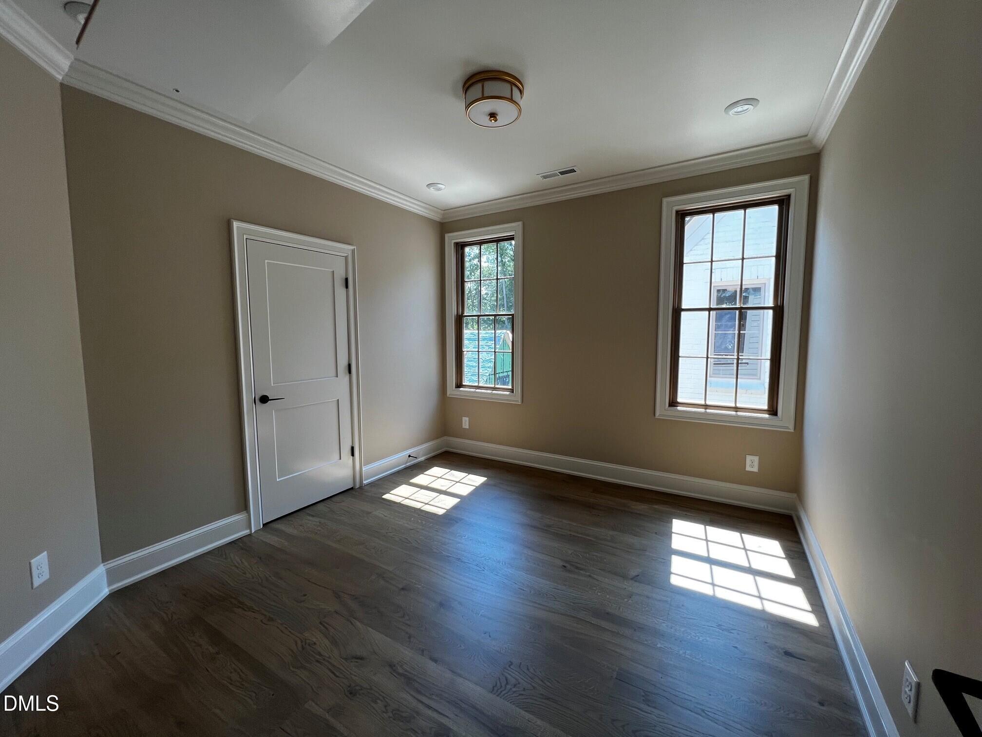 1320 Eldon Circle Property Photo 13