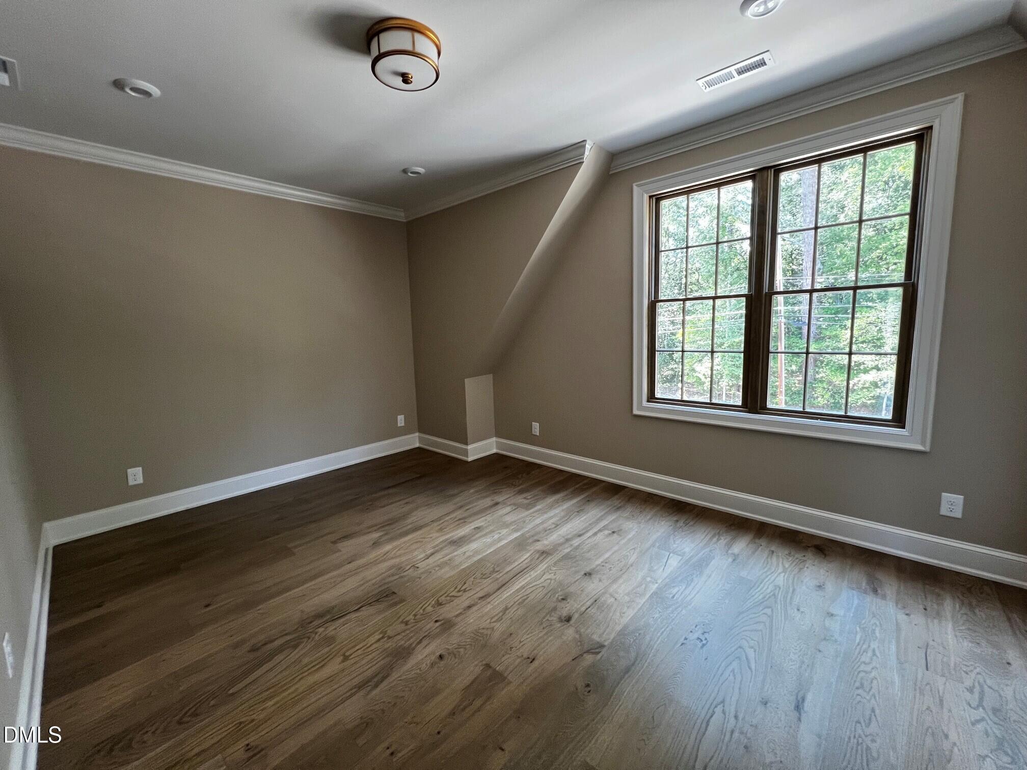 1320 Eldon Circle Property Photo 14